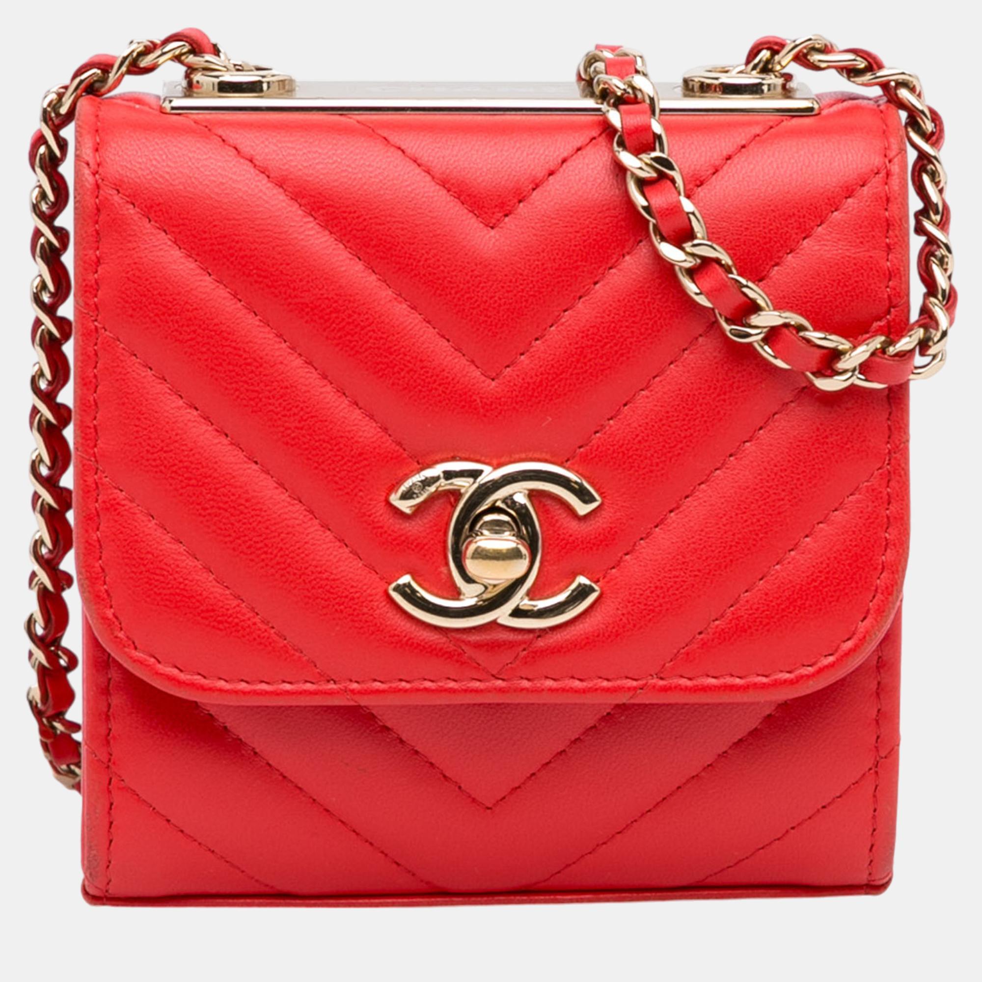 

Chanel Red Mini Chevron Quilted Lambskin Trendy CC Chain Wallet