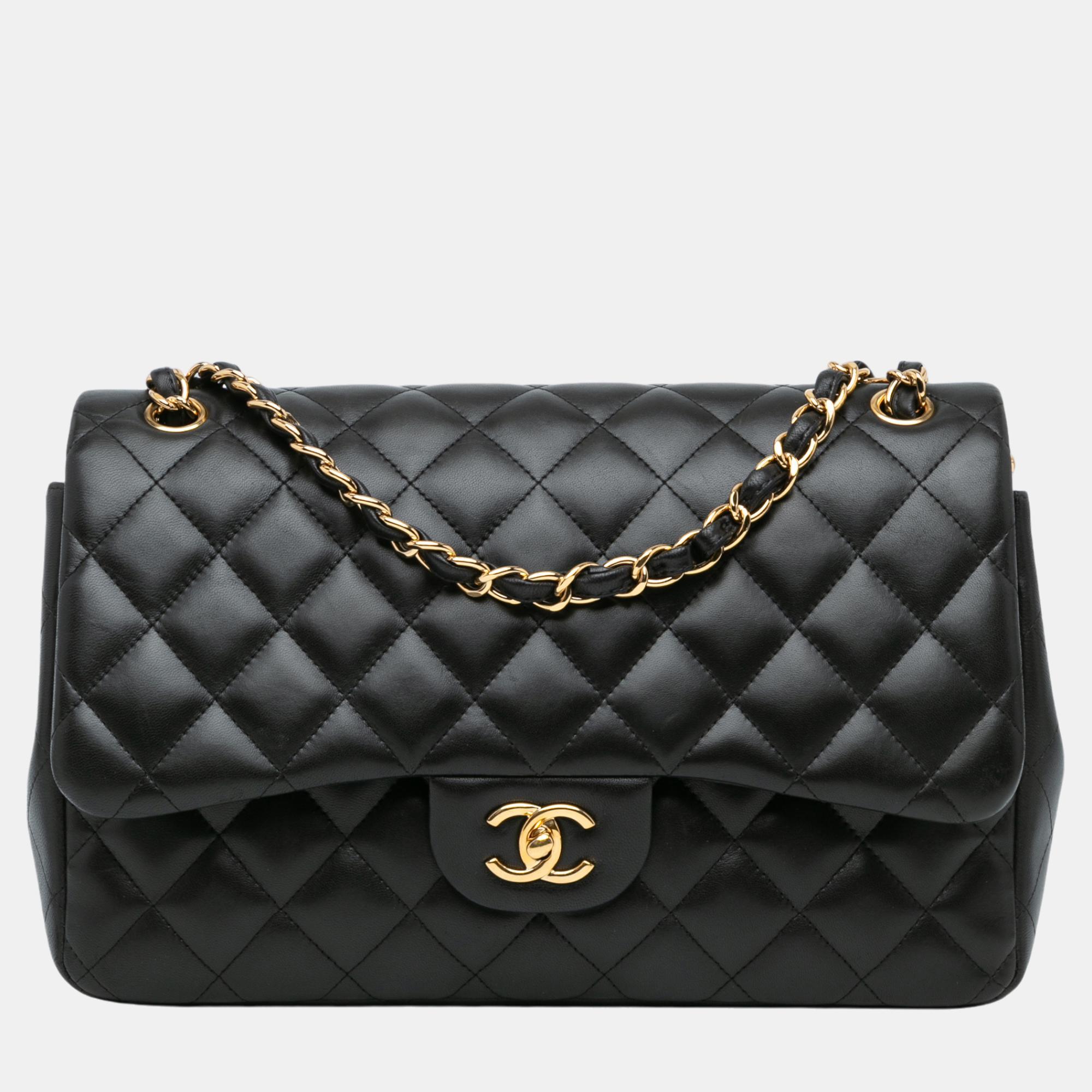 

Chanel Black Jumbo Classic Lambskin Double Flap