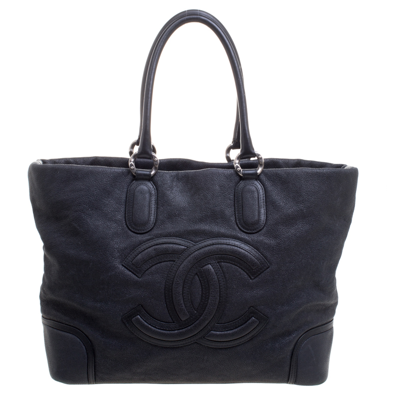 Pre Owned Chanel Black Iridescent Leather CC Tote