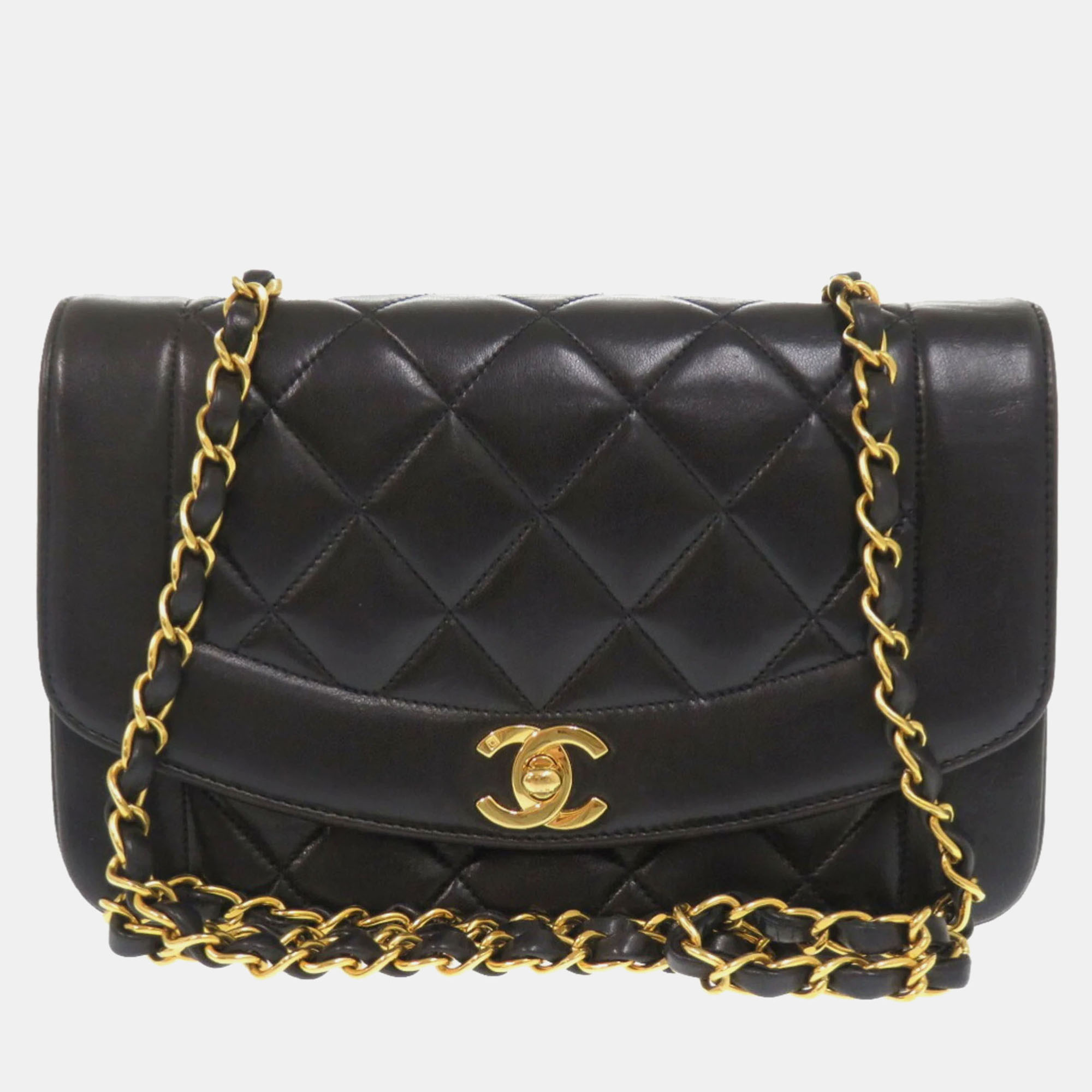 

Chanel Black Lambskin Diana 22 Small Matelasse Shoulder Bag