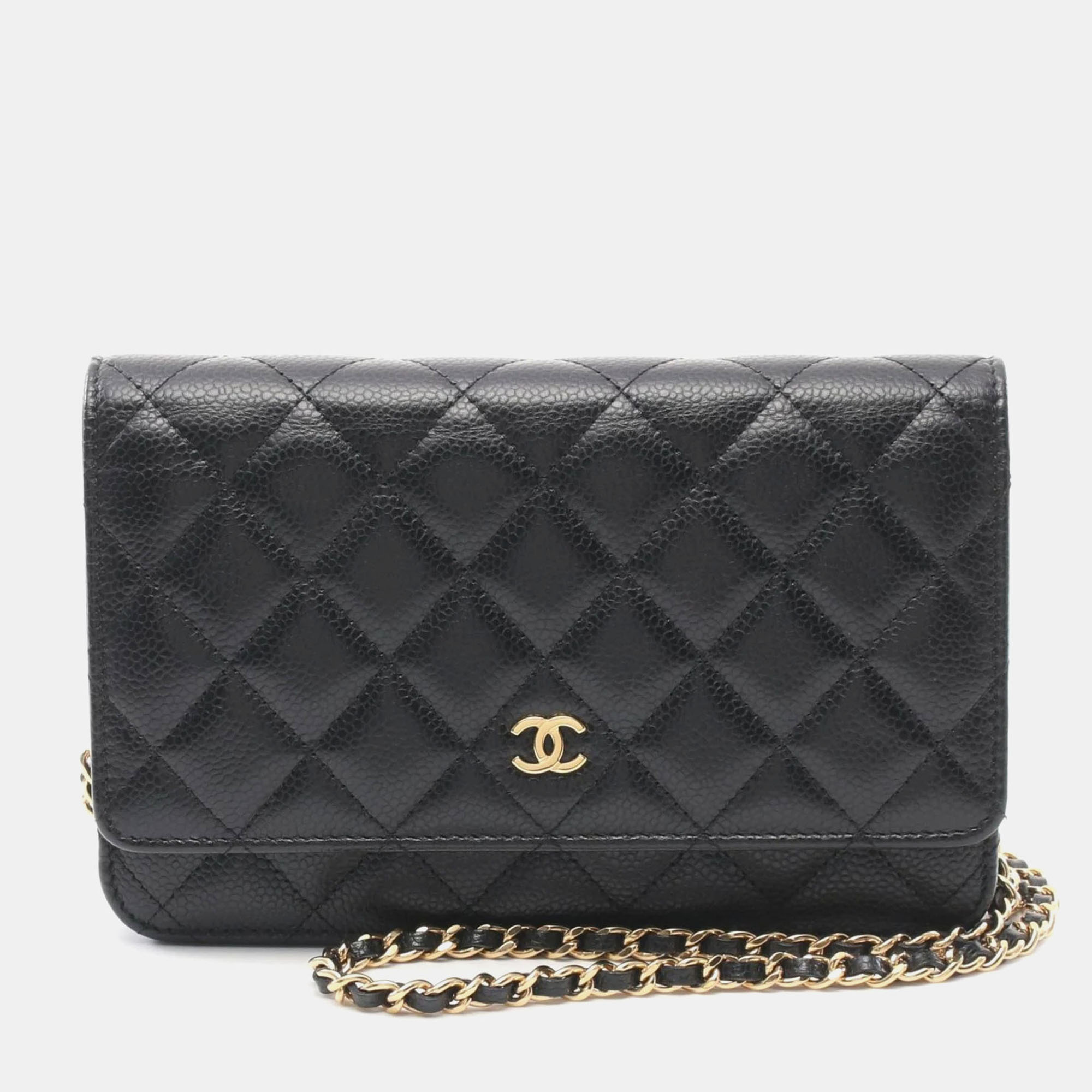 

Chanel Red Leather Matelasse Shoulder Bag