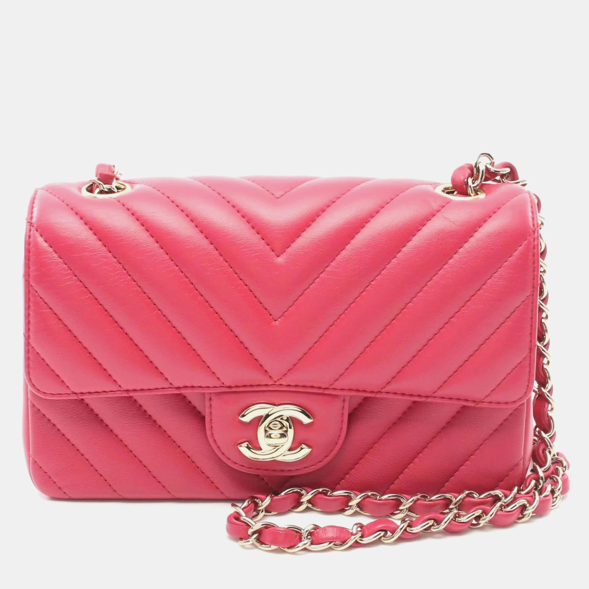 

Chanel pink lambskin V-stitch shoulder bag