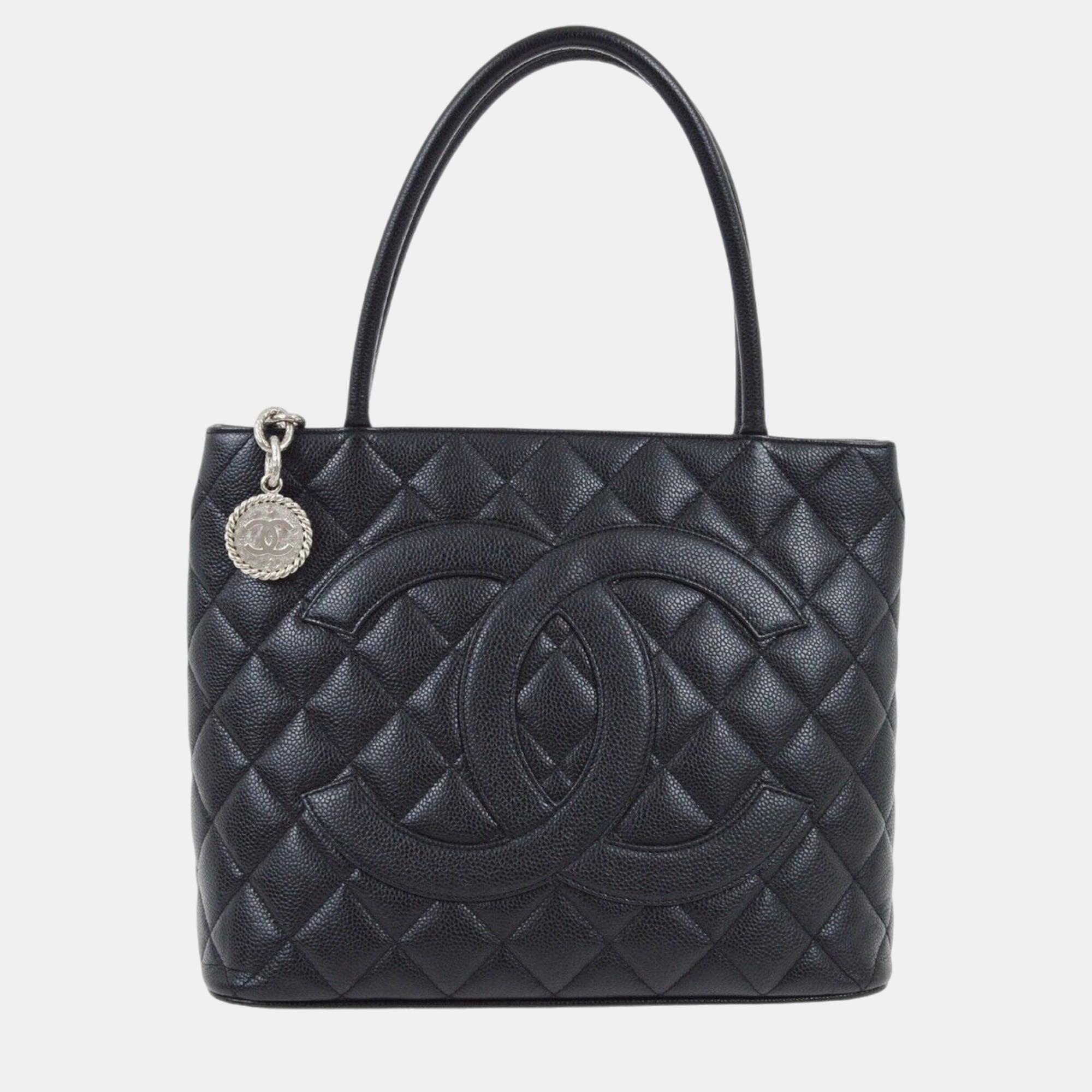 

Chanel Black Calfskin Medallion Tote Handbag