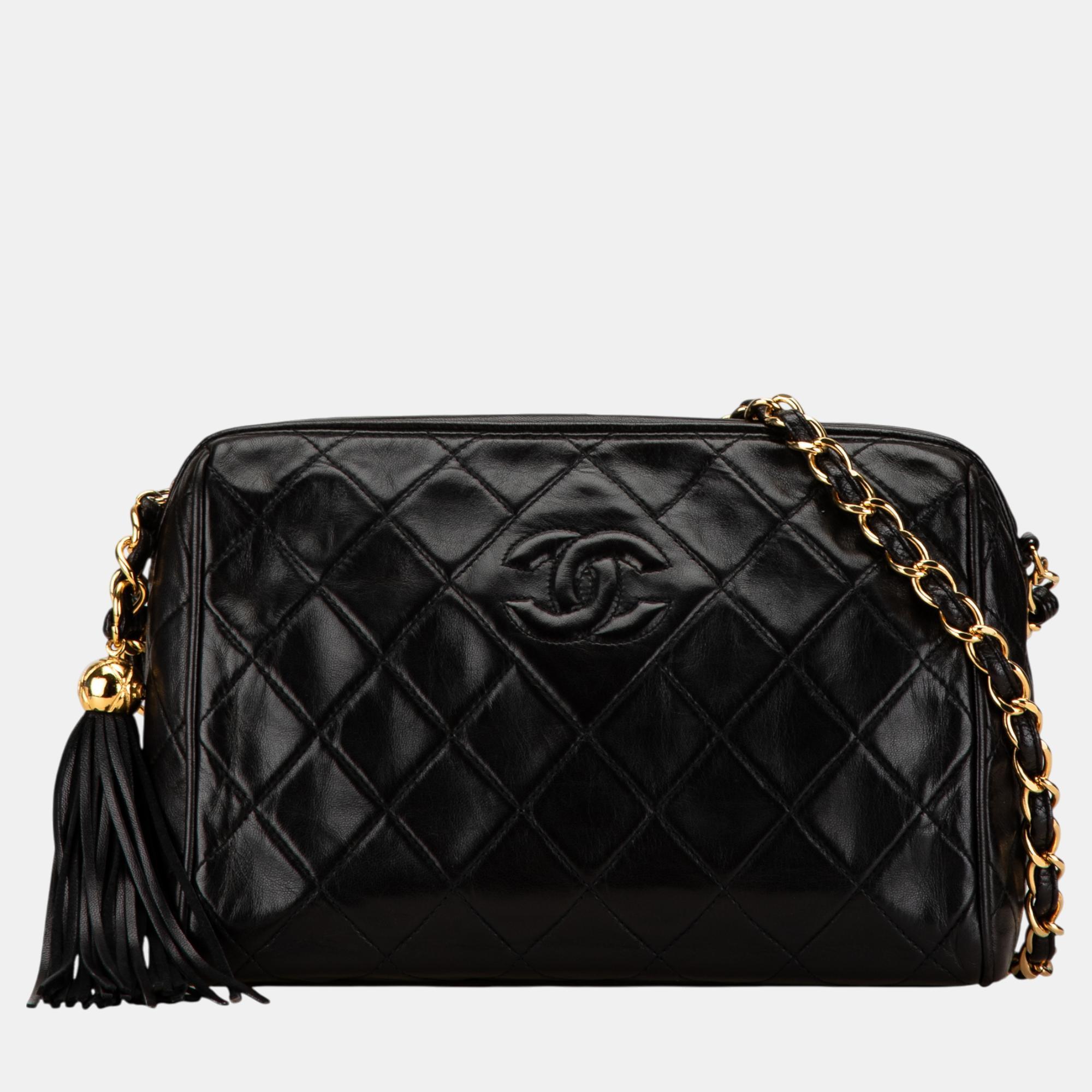 

Chanel Black CC Quilted Lambskin Chain Camera Bag