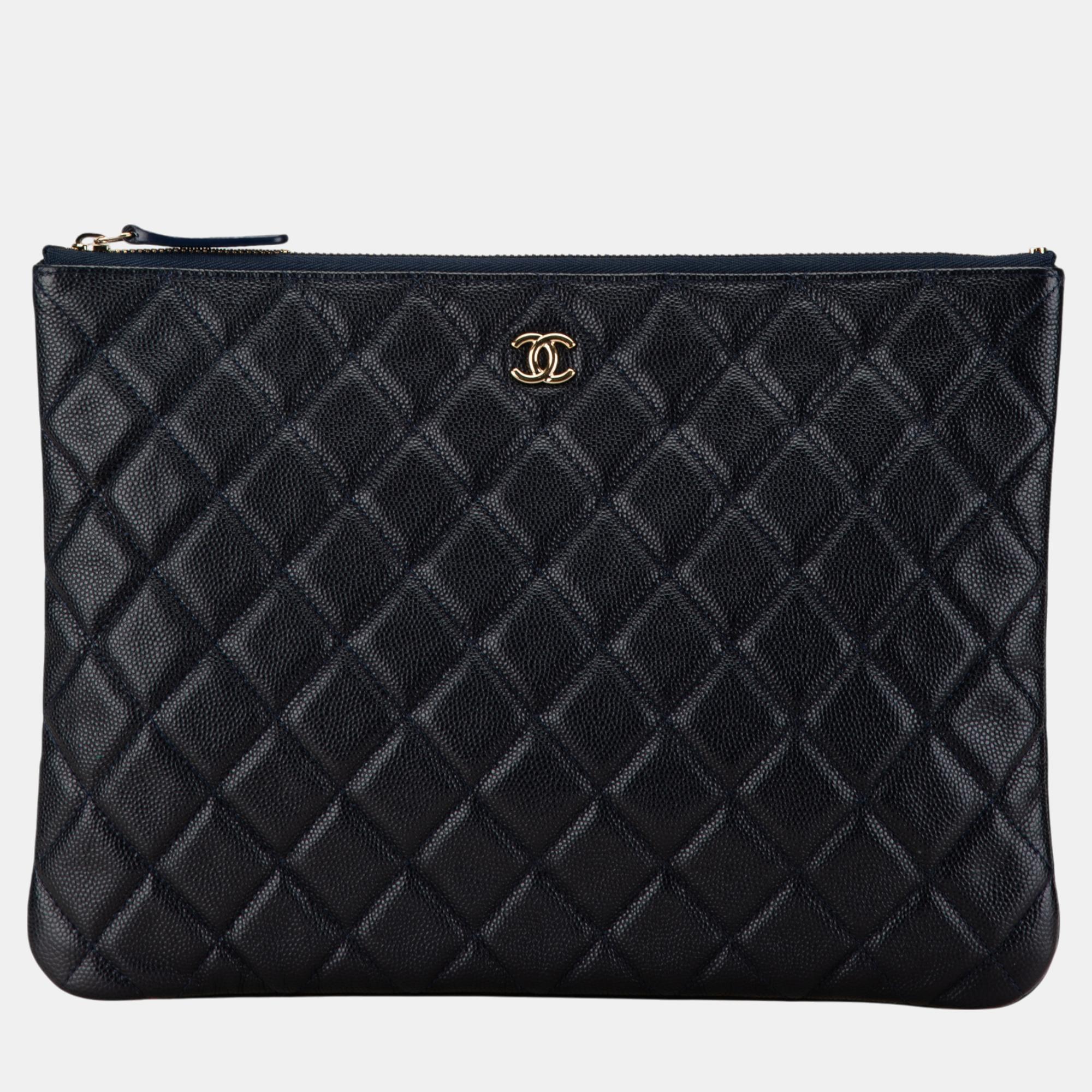 

Chanel Navy Blue Medium Quilted Caviar O Case Clutch