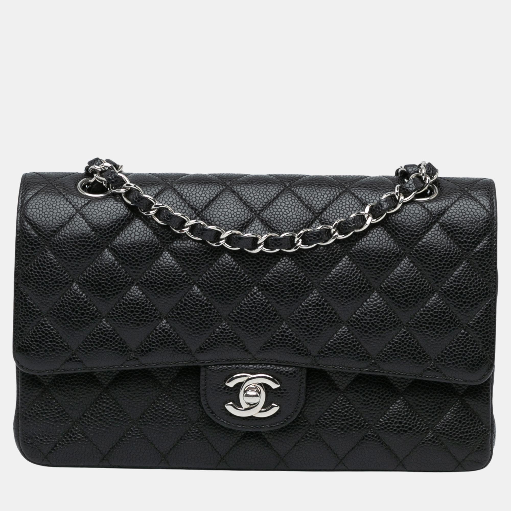 

Chanel Black Medium Classic Caviar Double Flap