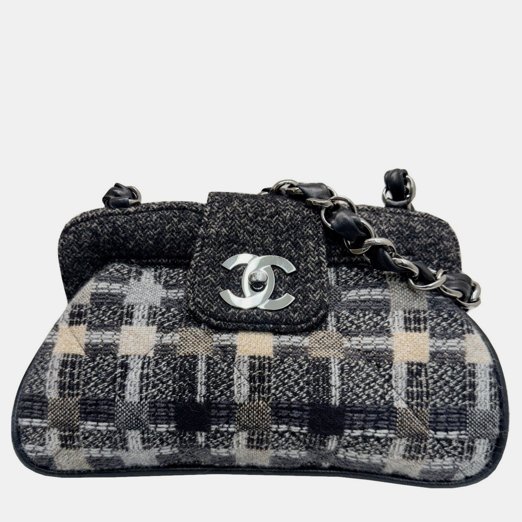 

Chanel Tweed Multicolor Coco Mark Handbag