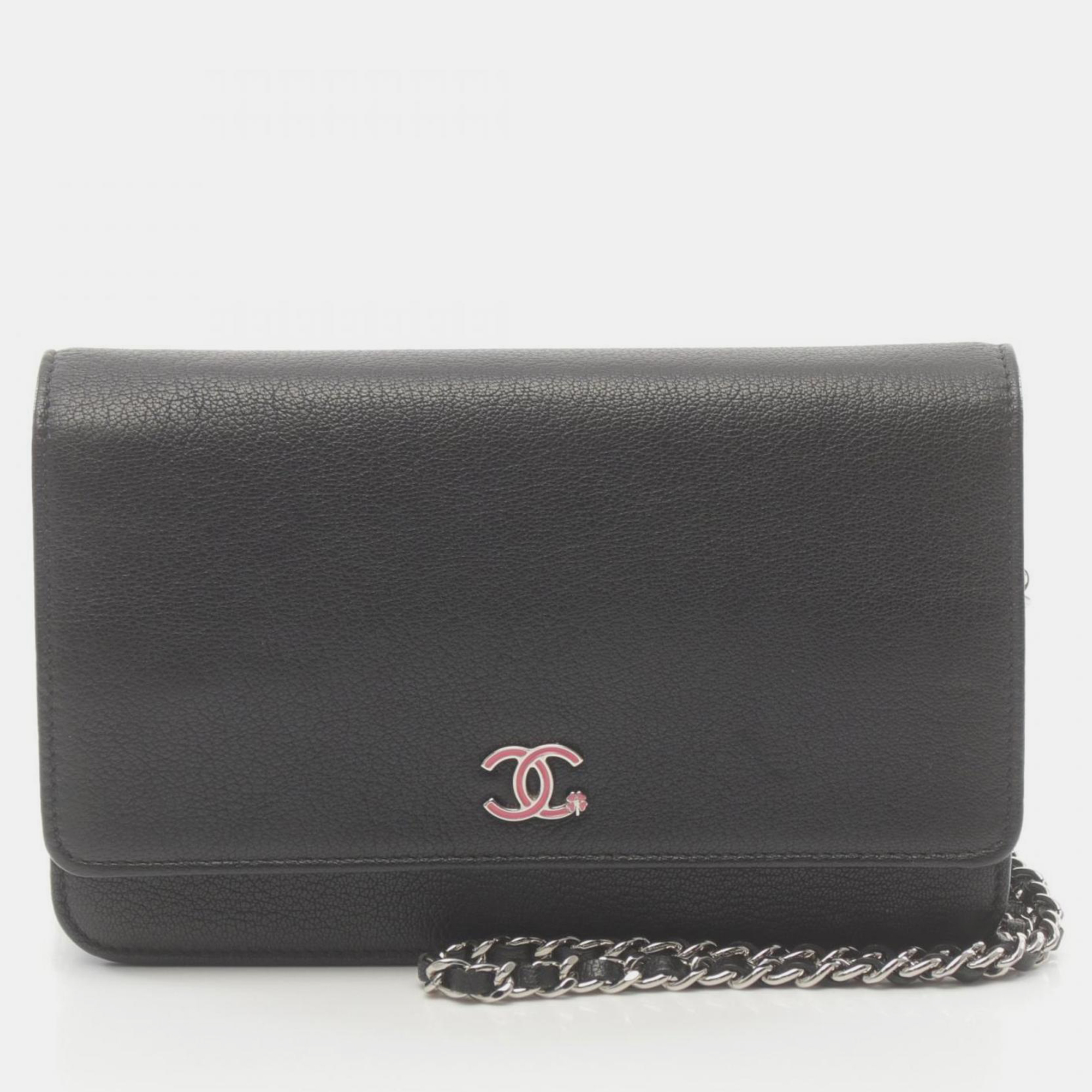 

Chanel Leather Black Lucky Clover Shoulder Bag