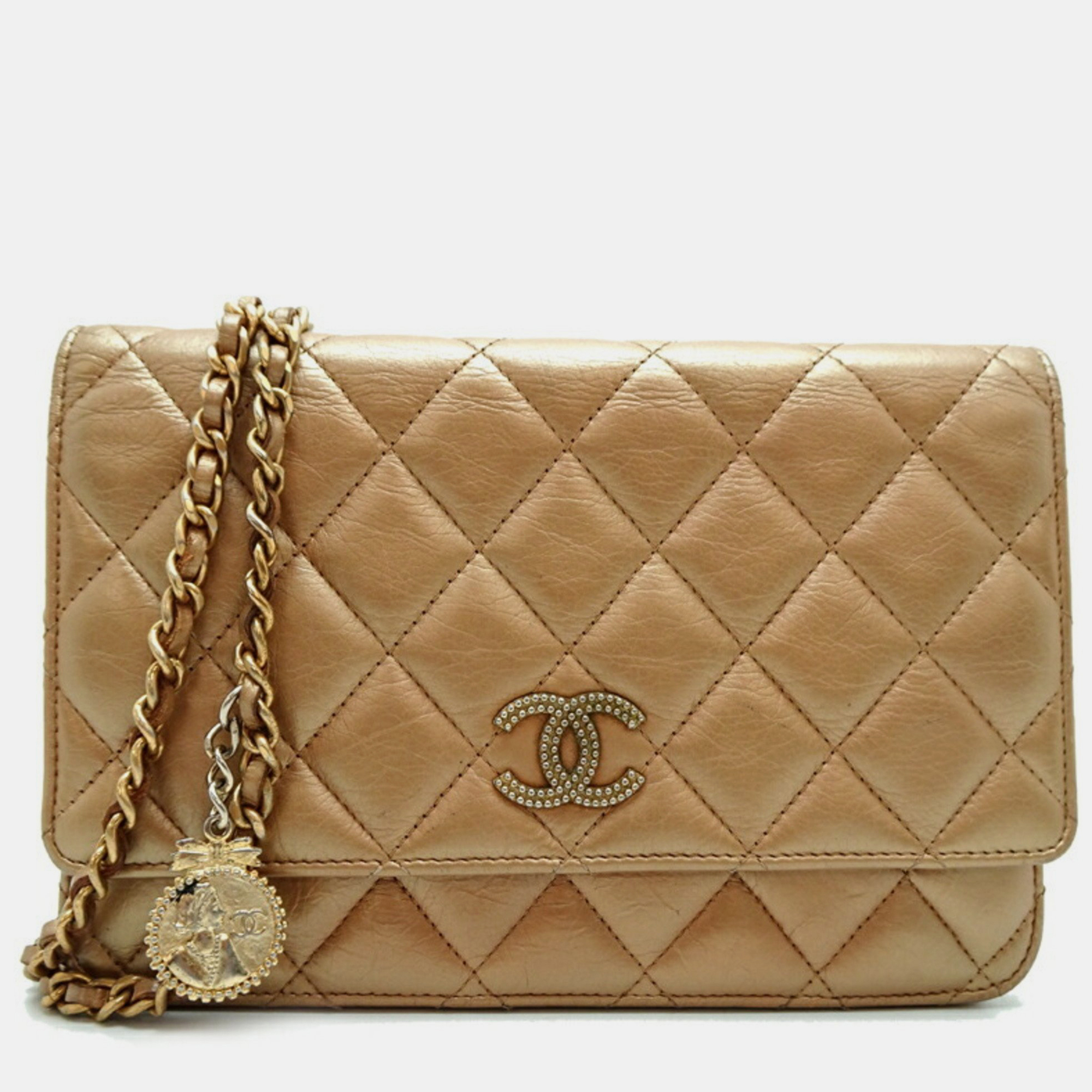 

Chanel Lambskin Gold Matelasse Chain Wallet Shoulder Bag