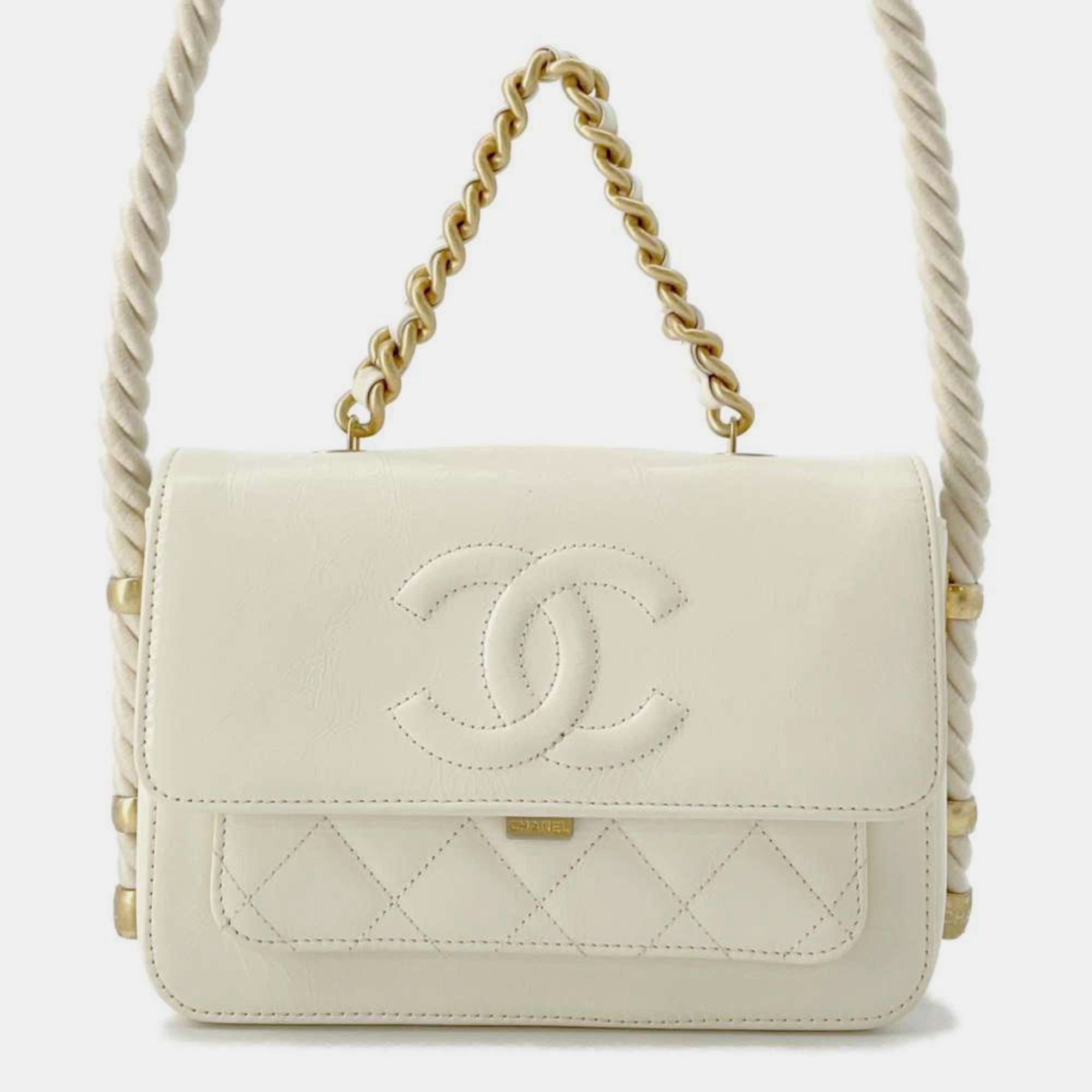 

Chanel White Coco Mark Matelasse En Vogue Rope Shoulder Bag