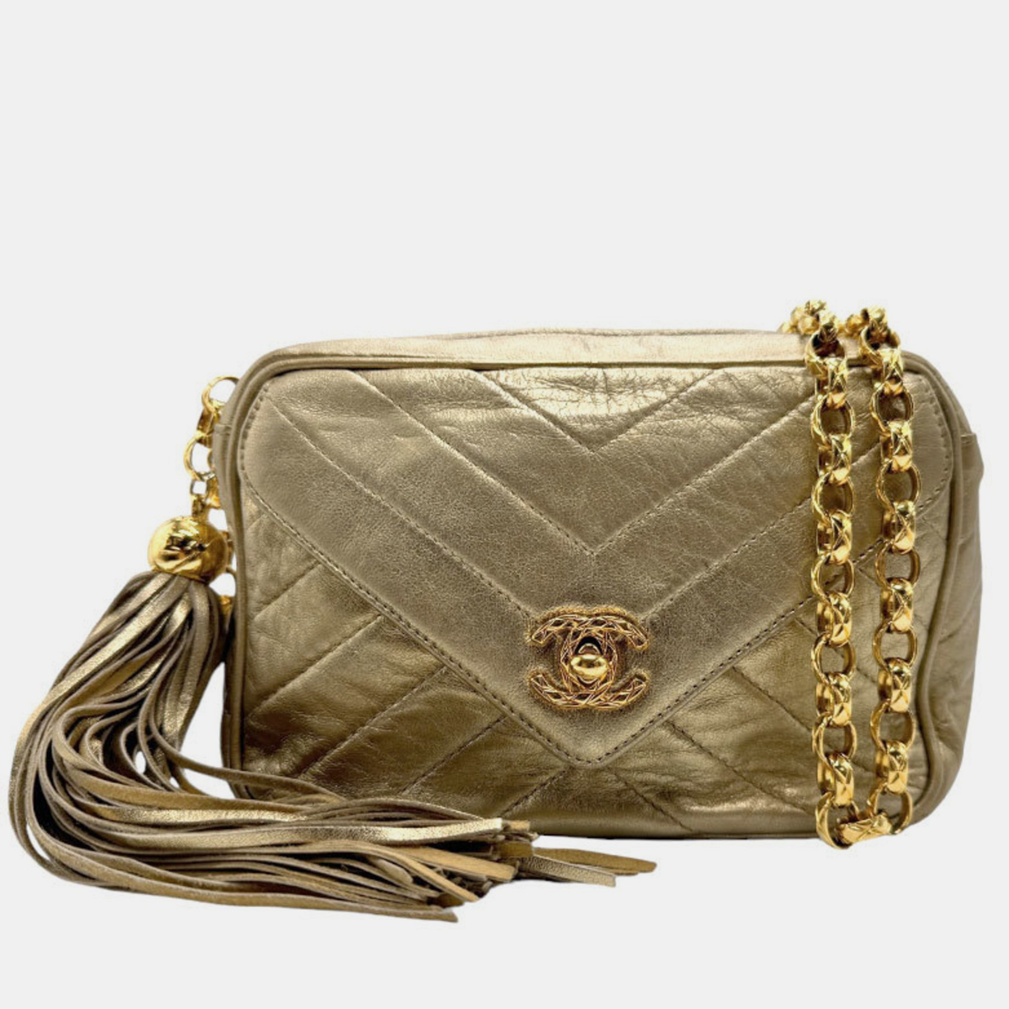 

Chanel Leather Gold V Stitch Shoulder Bag