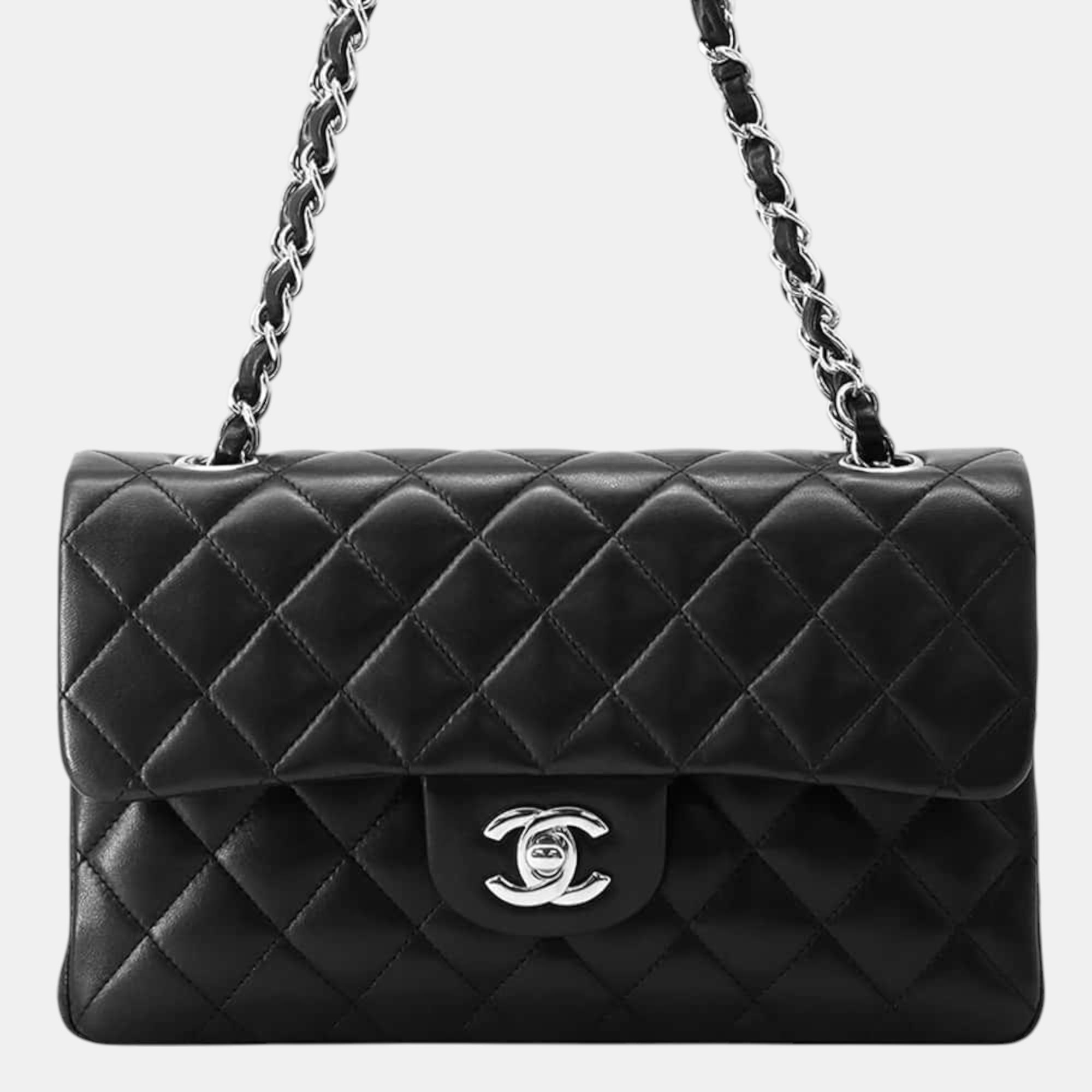 

Chanel Black Lambskin Matelasse Double Flap Chain Shoulder Bag