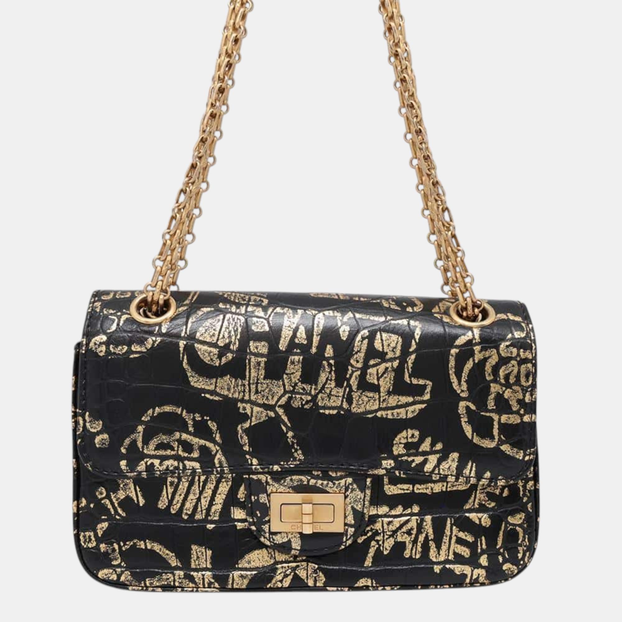 

Chanel Black/Gold Embossed Leather 2.55 Chain Shoulder bag