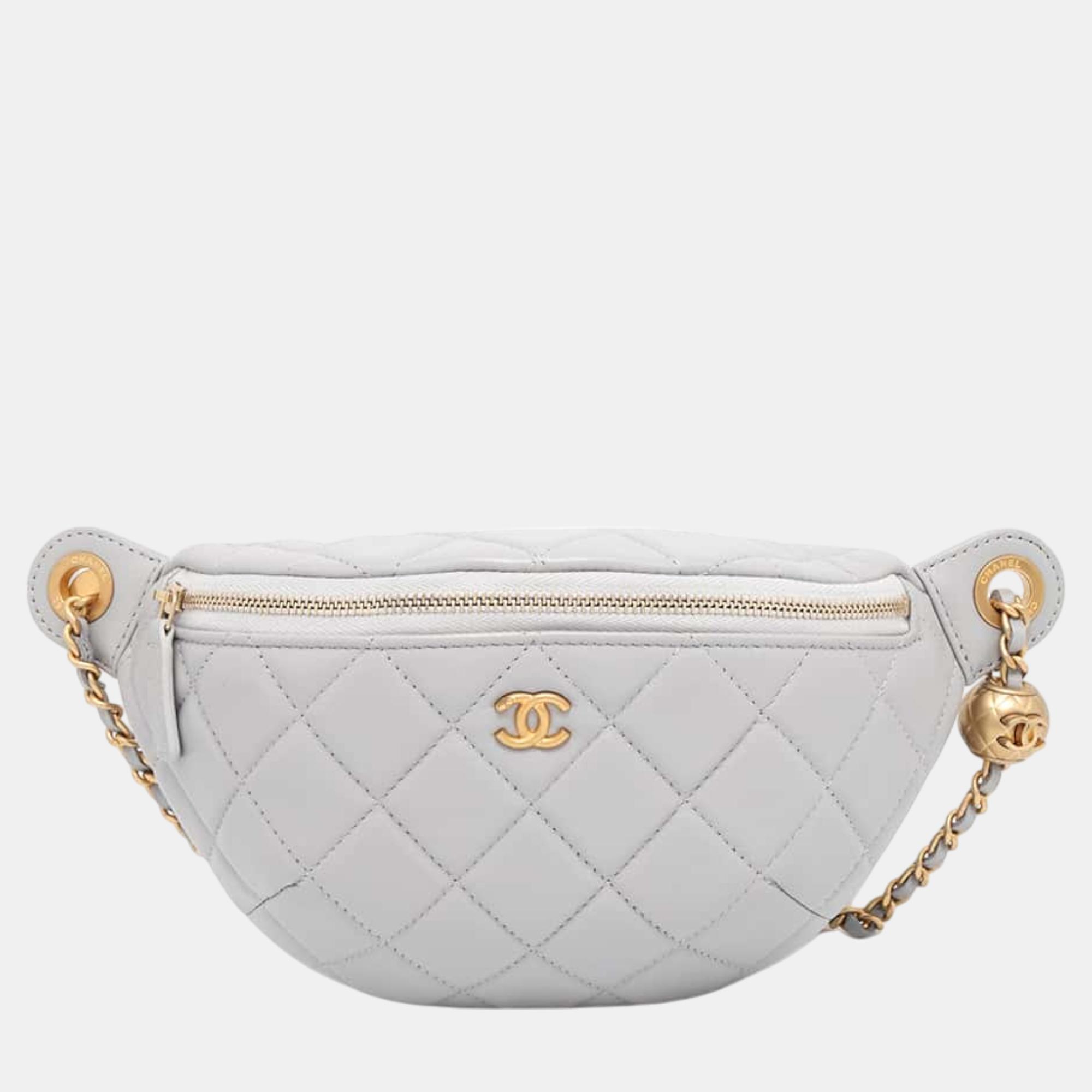 

Chanel Waist pouch Gray Lambskin, Grey