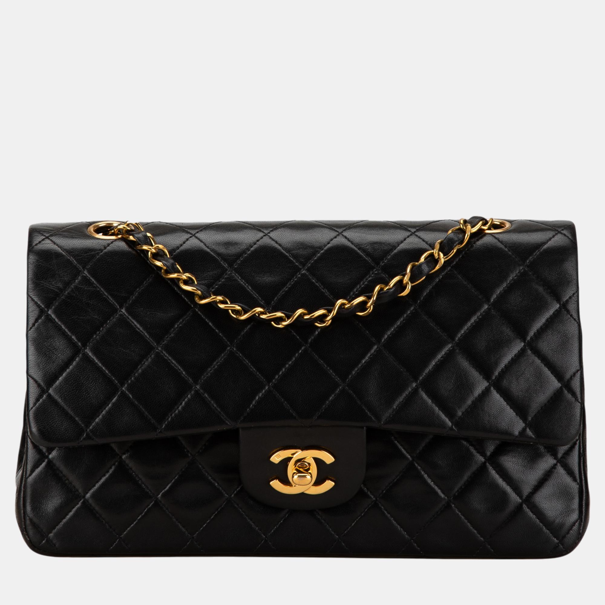 

Chanel Black Medium Classic Lambskin Double Flap