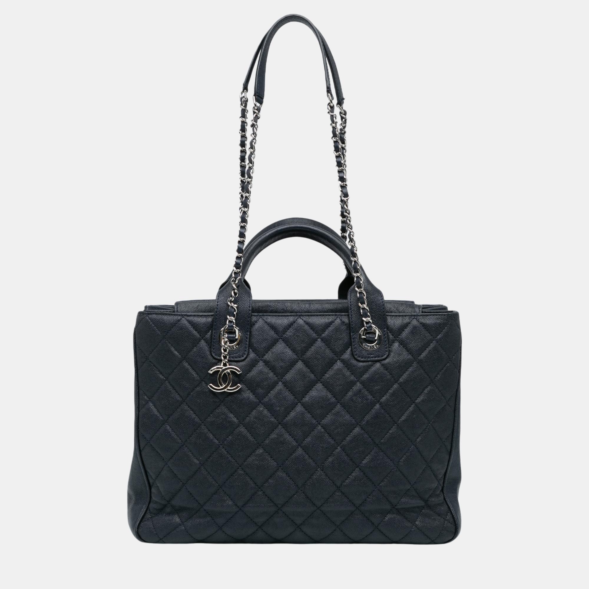 

Chanel Navy Blue Large Quilted Caviar Urban Companion Tote