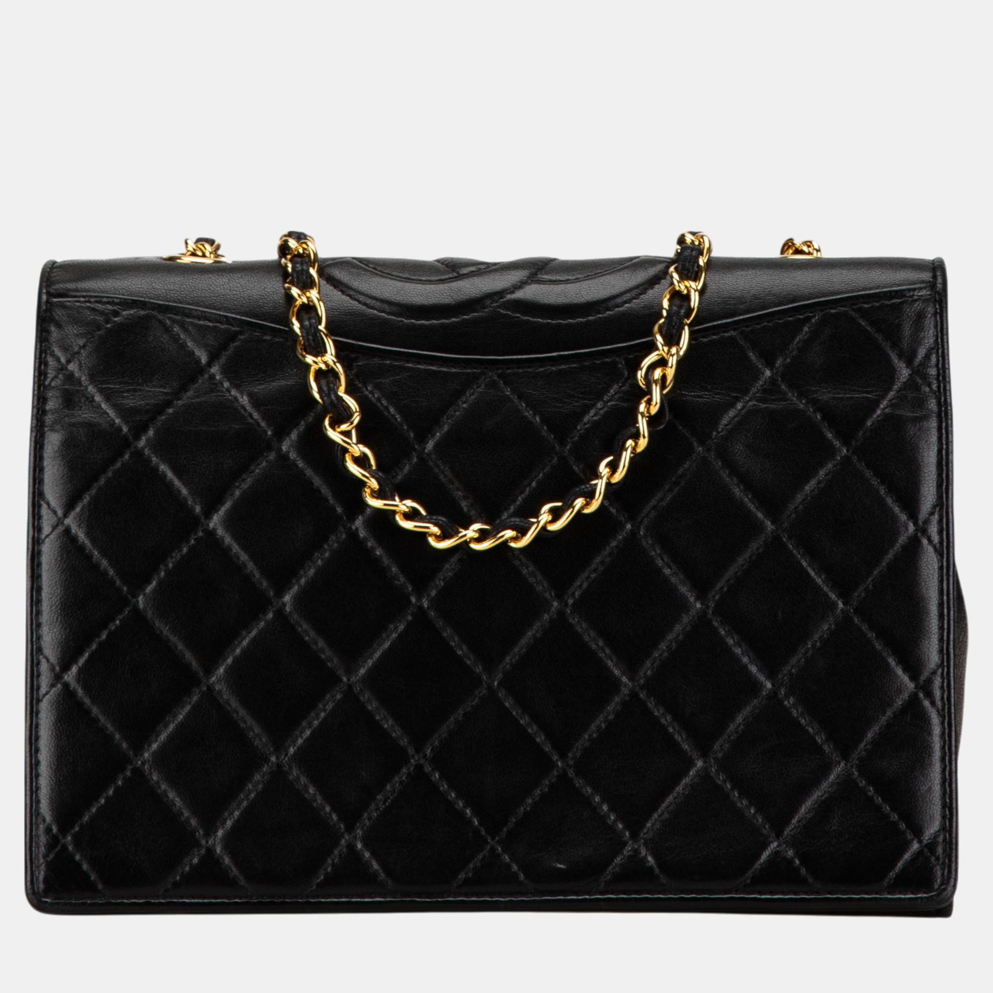 

Chanel Black CC Matelasse Lambskin Crossbody Bag