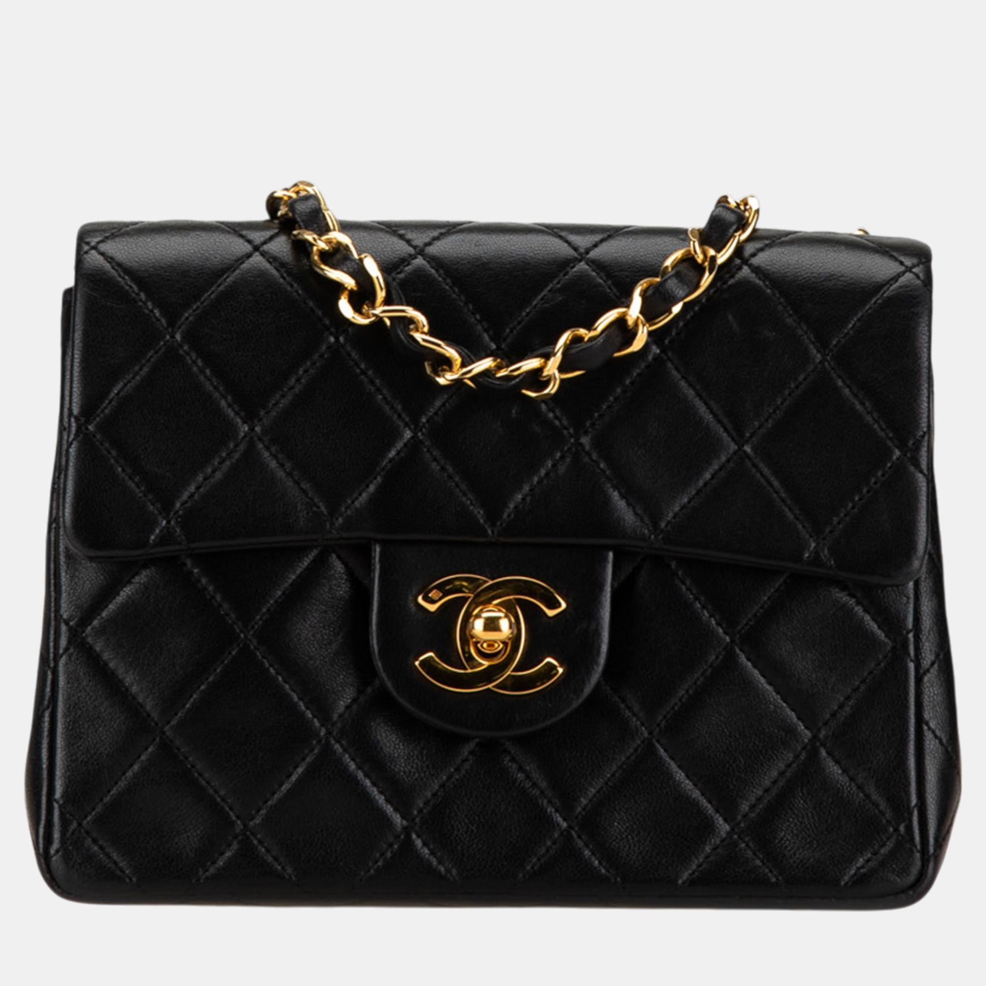 

Chanel Black Mini Square Classic Lambskin Flap