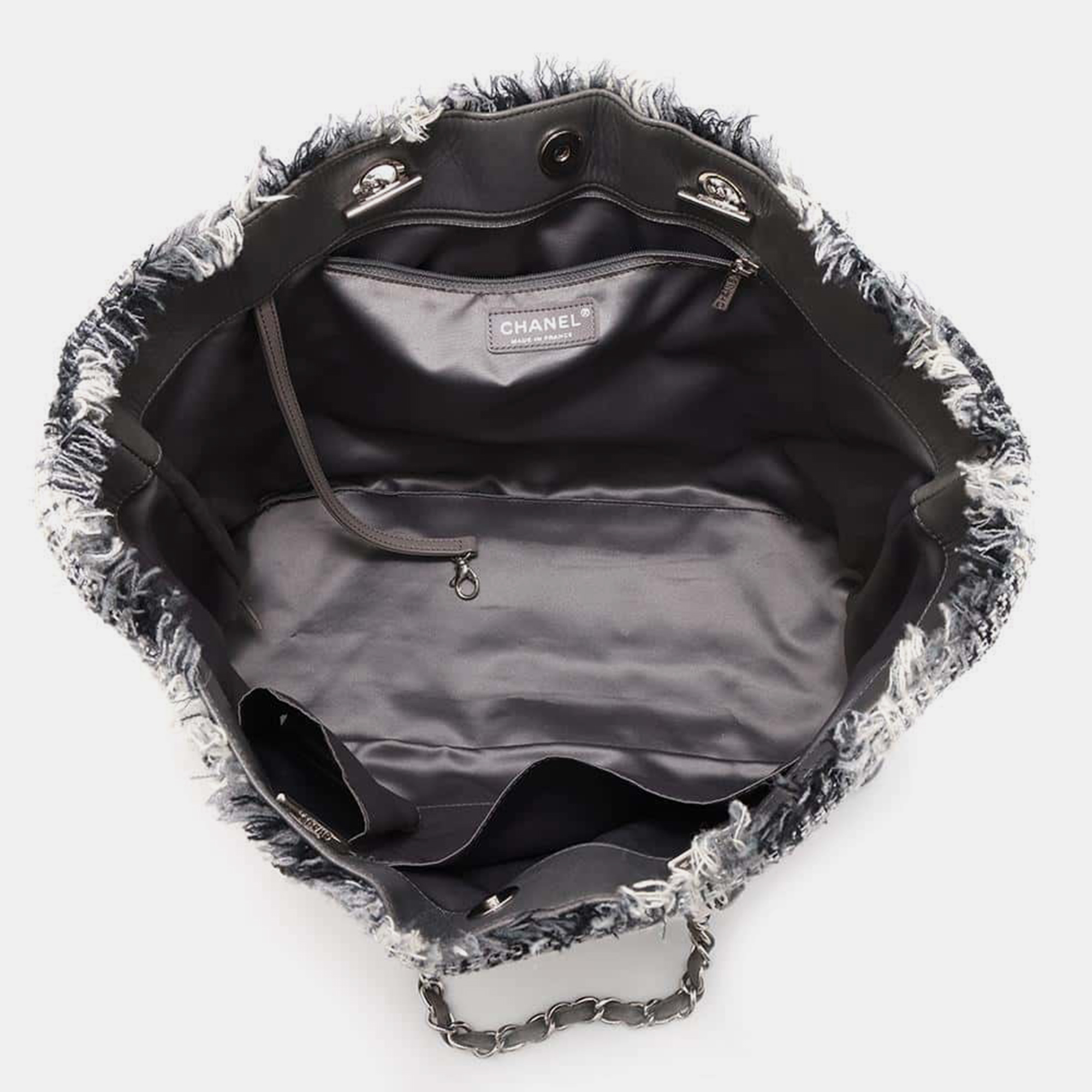 Chanel Black/Gray Plastics Leather Matelasse Chain Tote Bag 