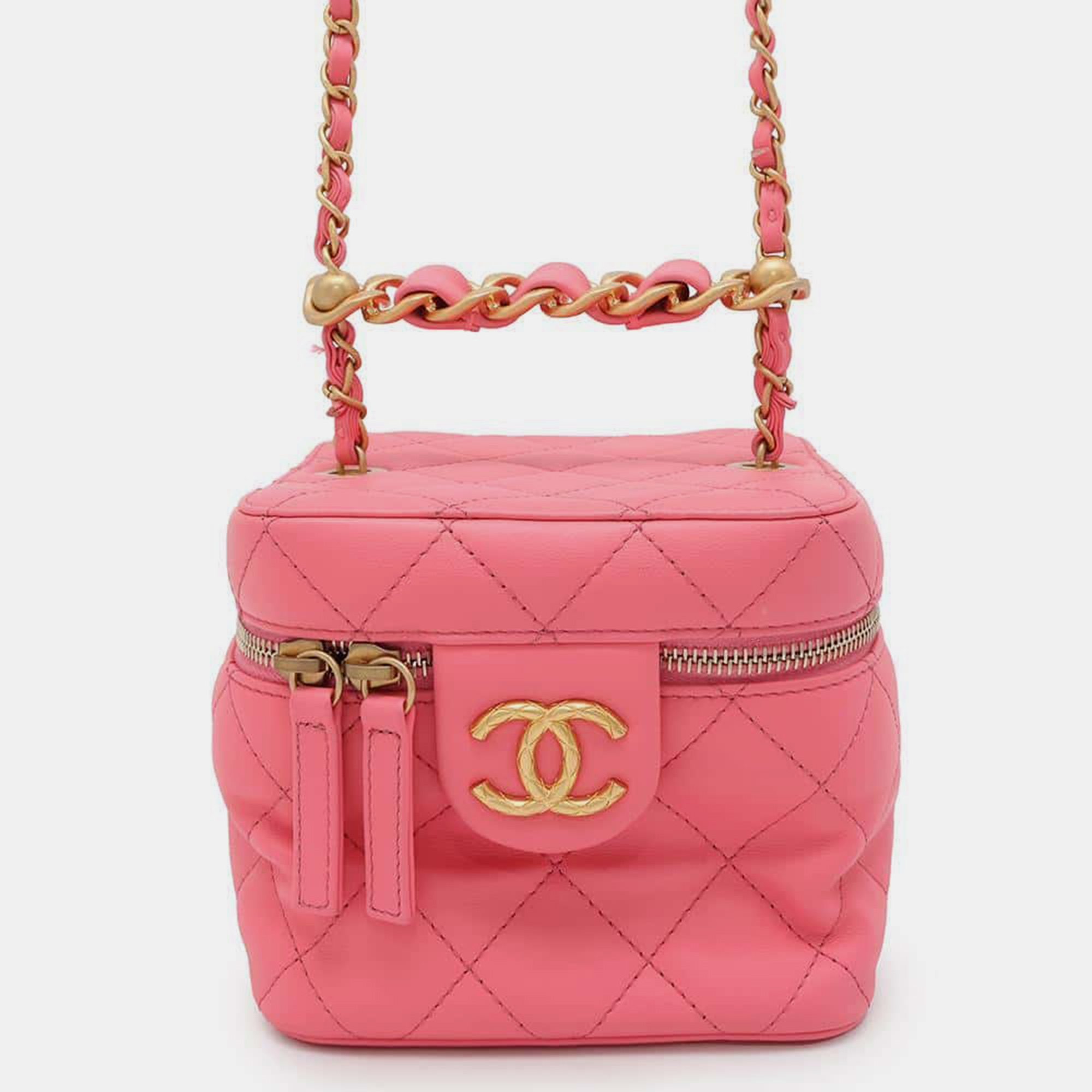 

Chanel Pink Lambskin Matelasse Vanity Chain Shoulder Bag