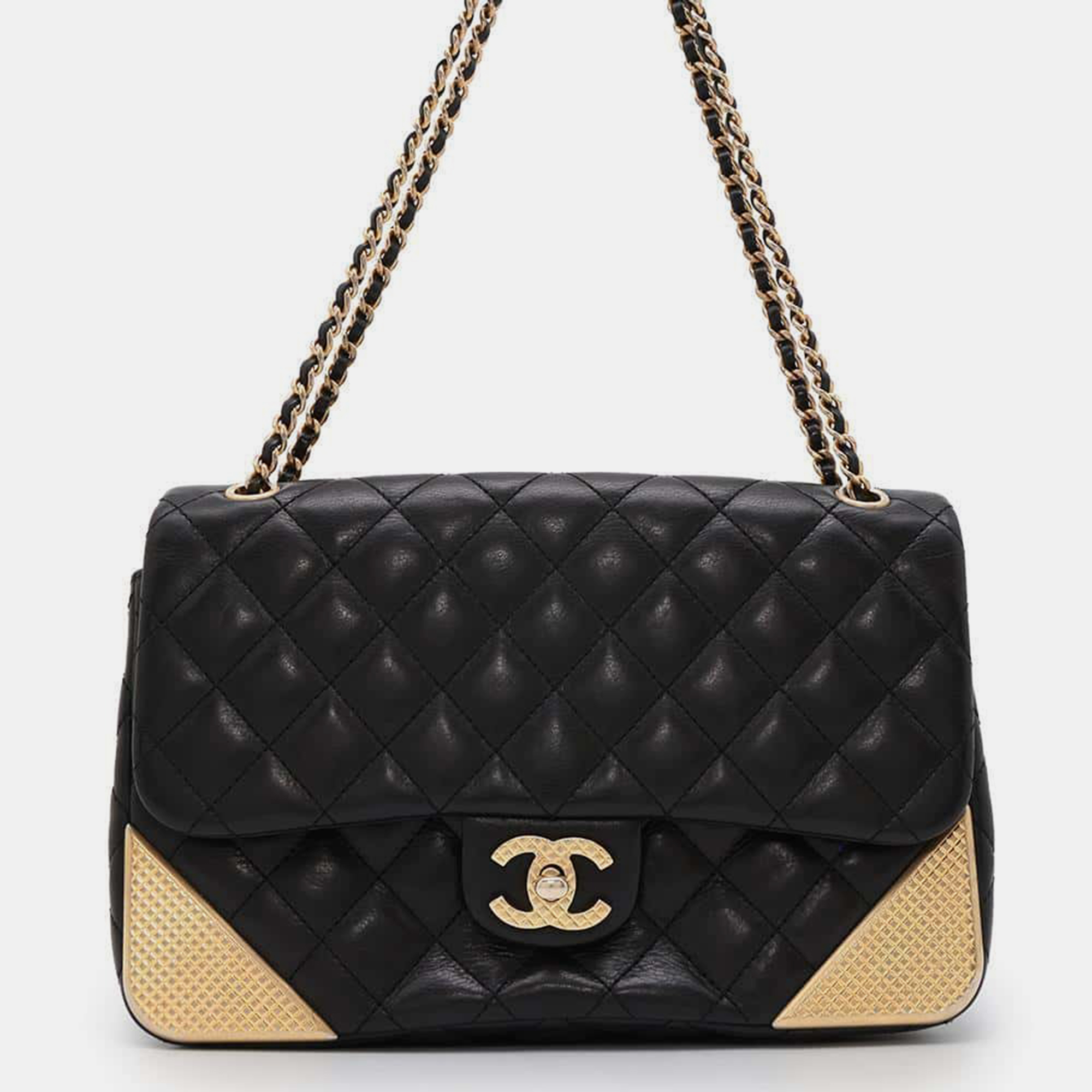 

Chanel Black Lambskin Matelasse Single Flap Chain Shoulder Bag