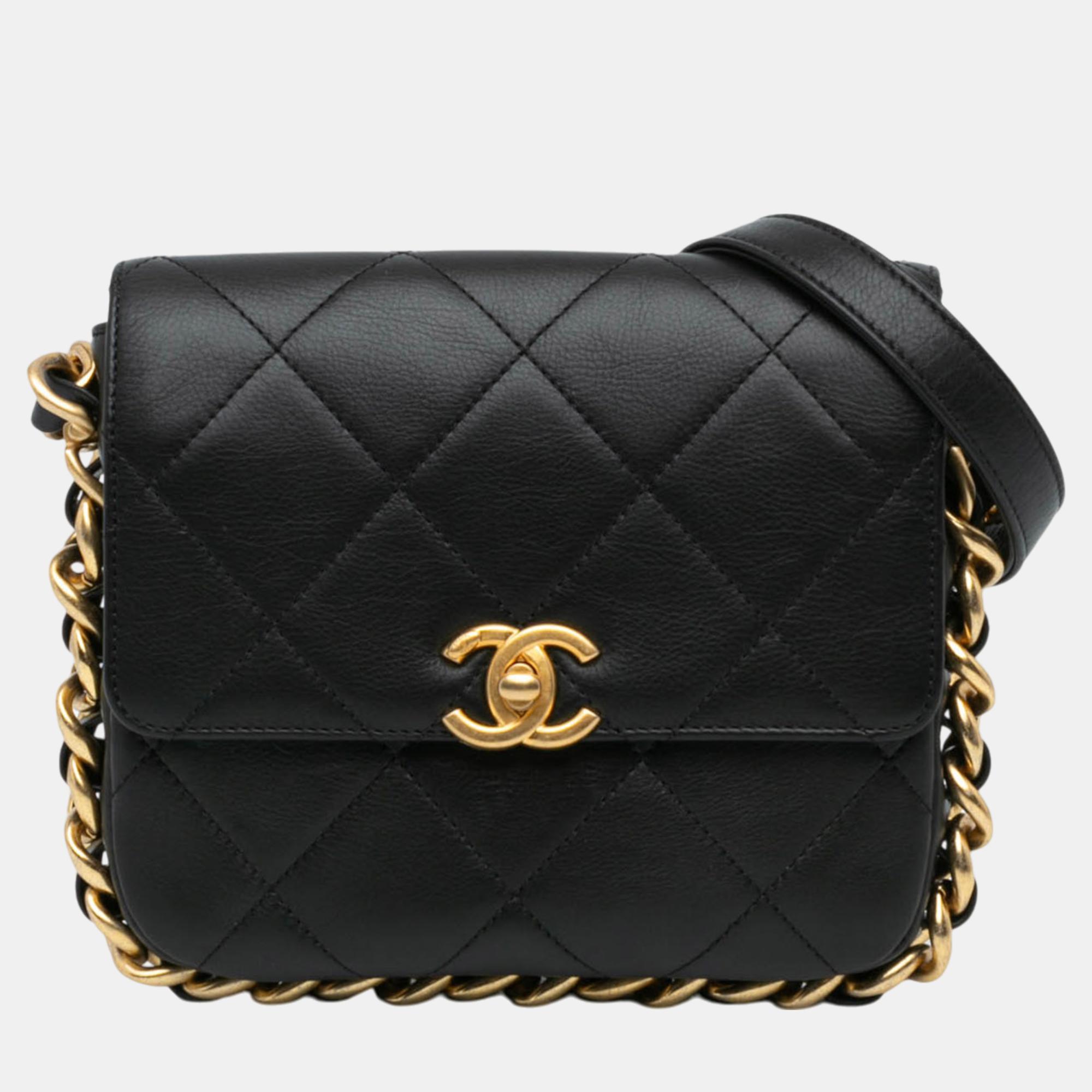 

Chanel Black Small Quilted Calfskin Framing Chain Flap