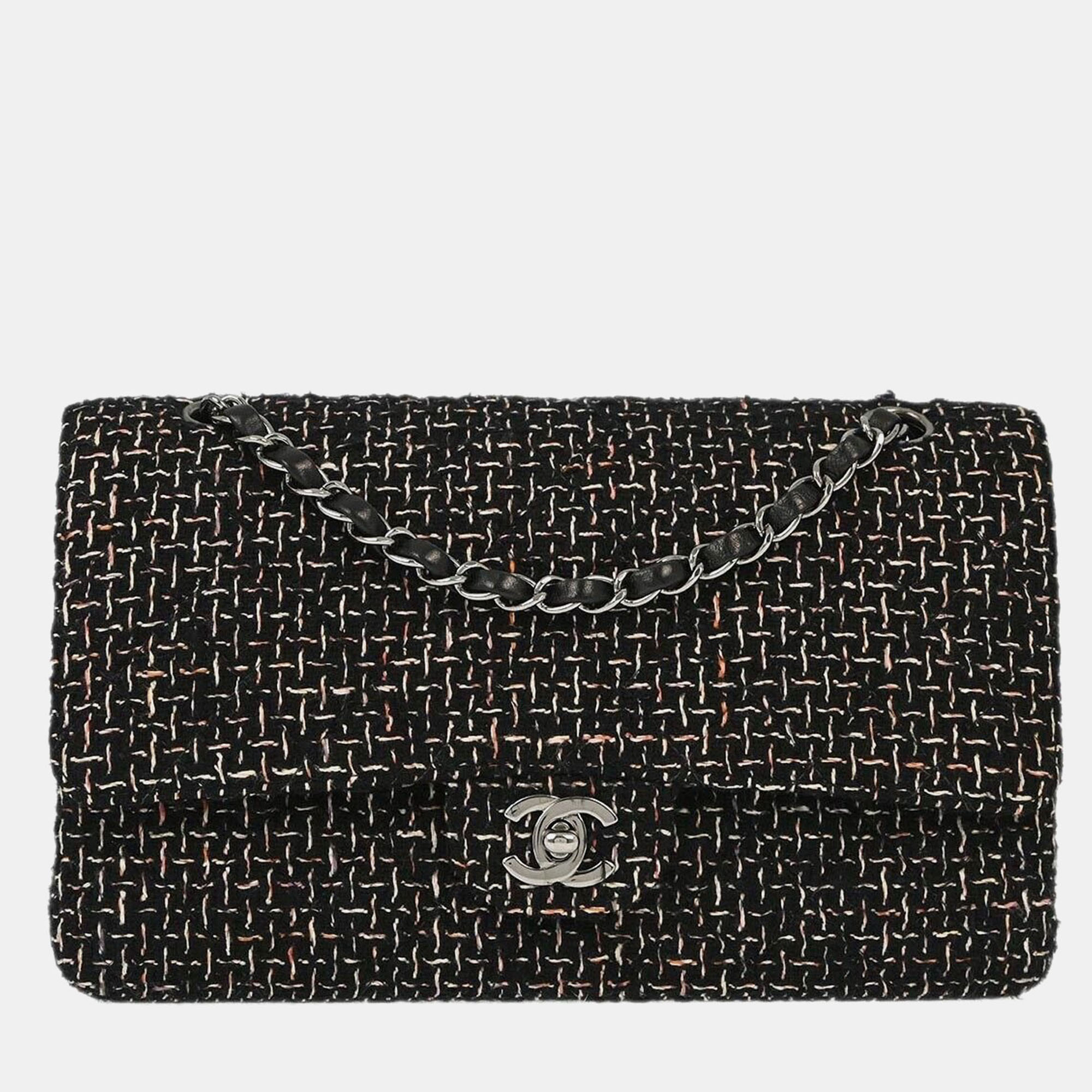 

Chanel Black Tweed Medium Classic Double Flap Shoulder Bag