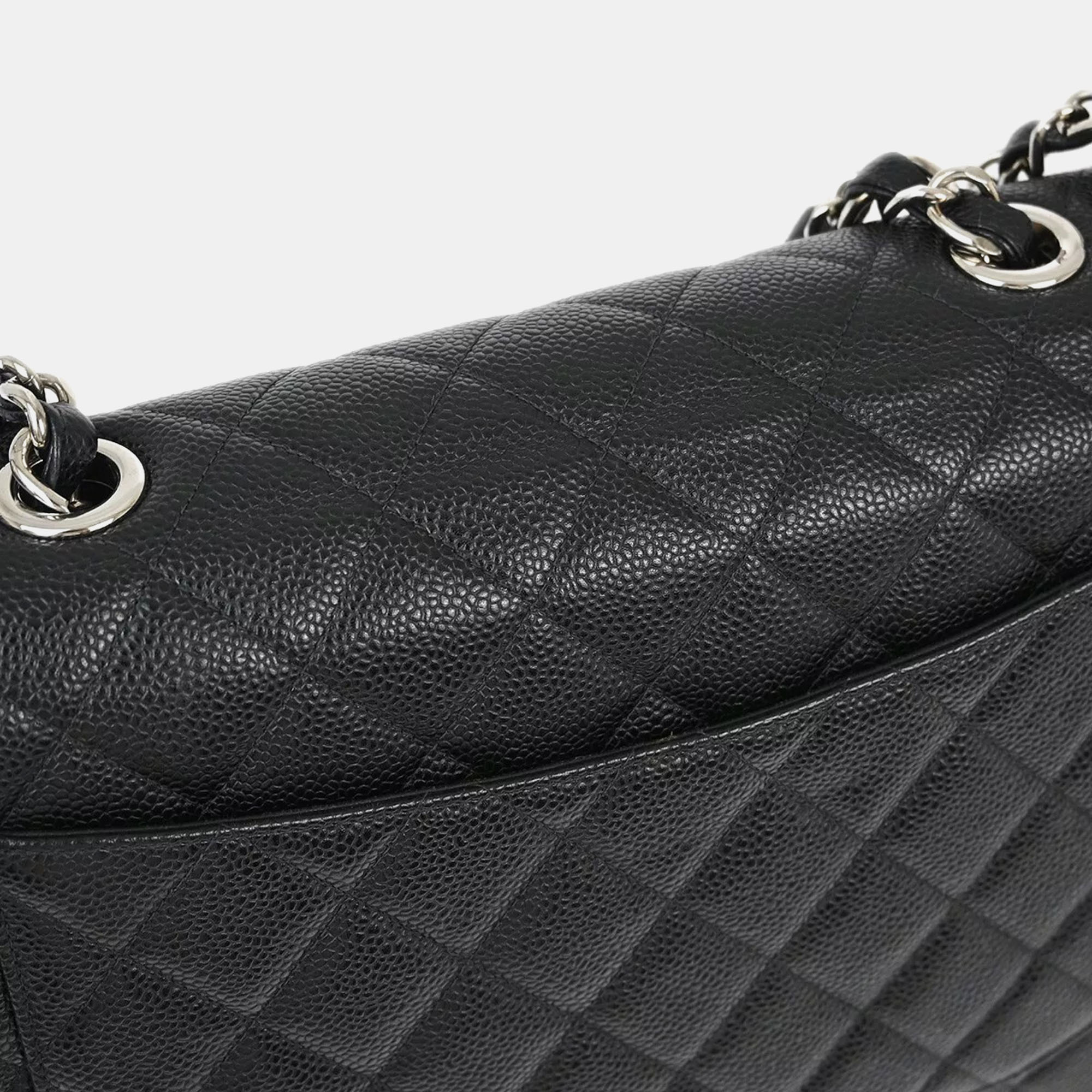 Chanel Black Calfskin Jumbo Classic Flap Shoulder Bag 