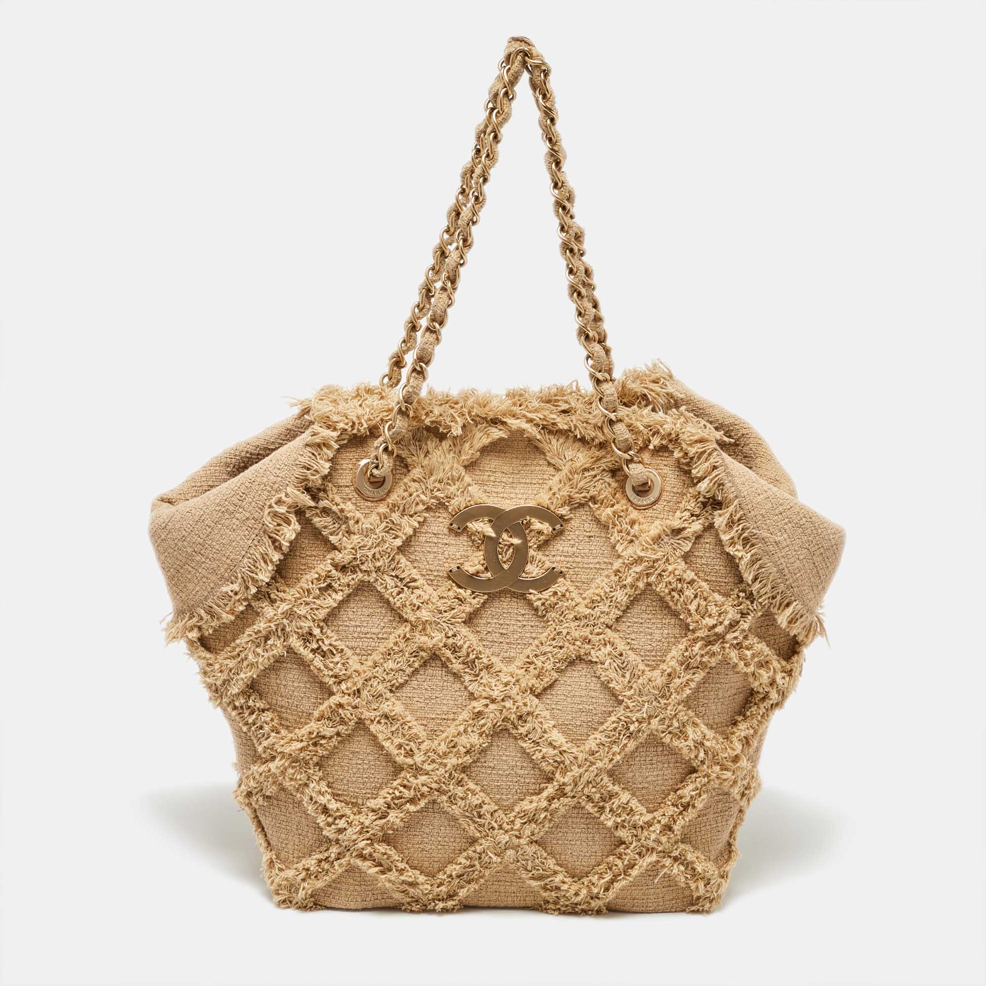 

Chanel Beige Diamond Stitch Tweed CC Nature Tote Bag