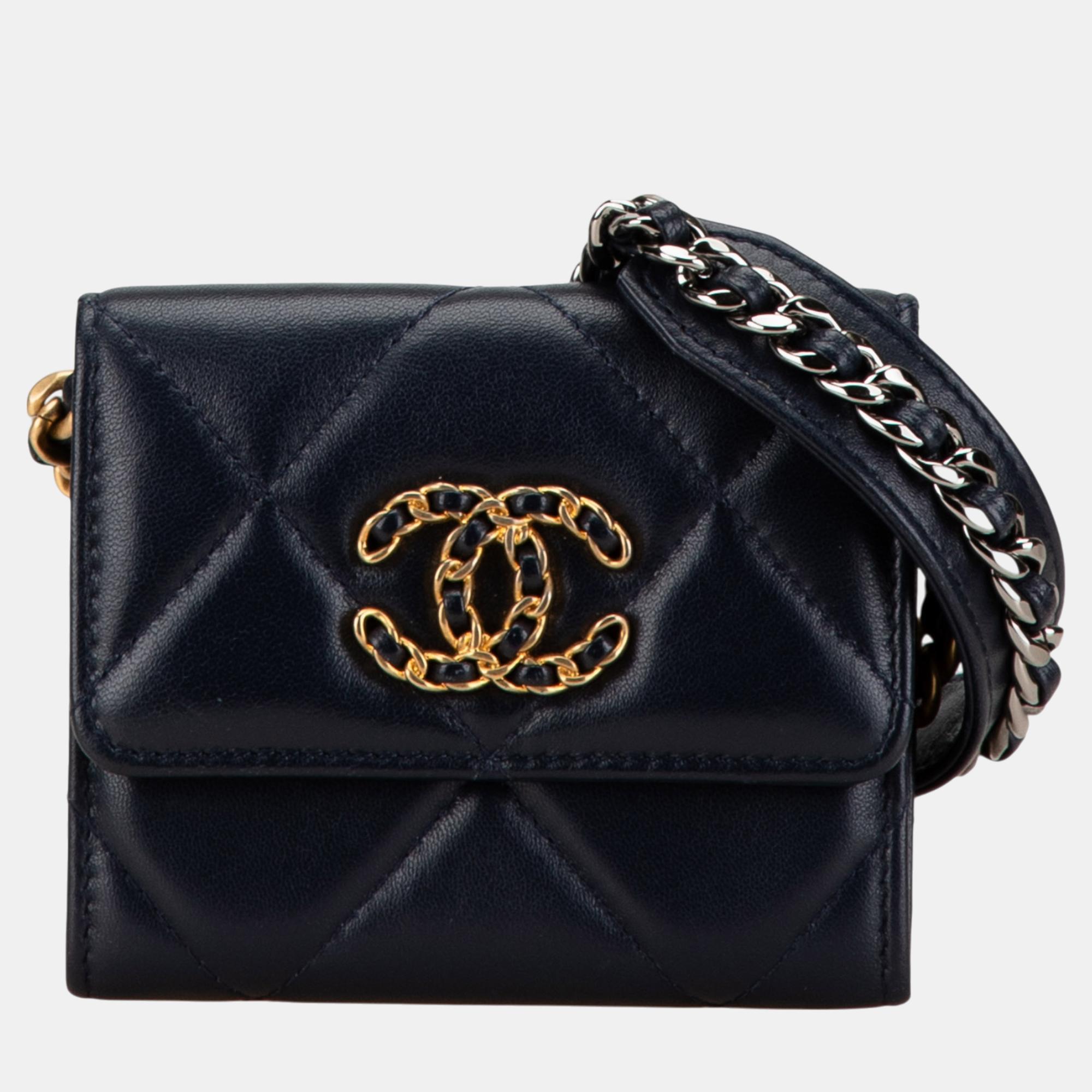 

Chanel Lambskin 19 Flap Coin Purse With Chain, Black