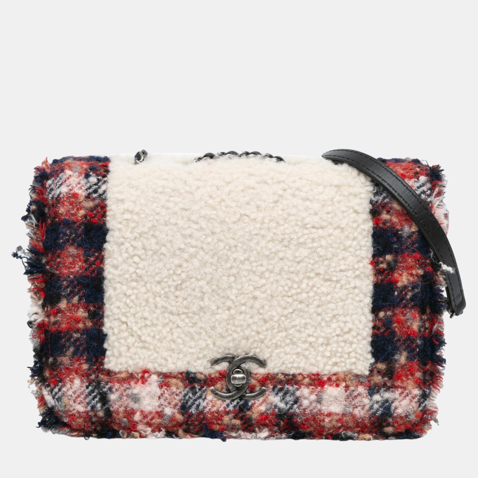 

Chanel CC Tweed and Shearling Single Flap, Multicolor