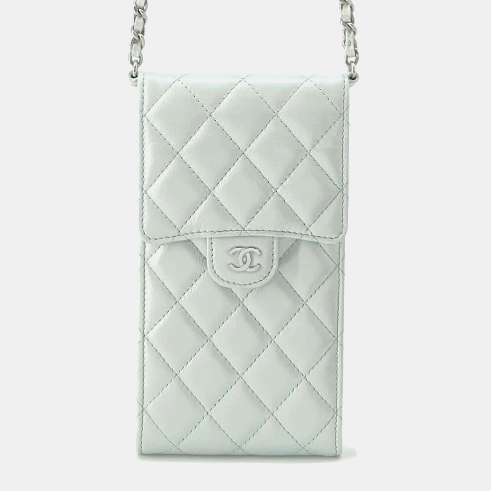 

Chanel Light Blue Lambskin Matelasse Chain clutch bag