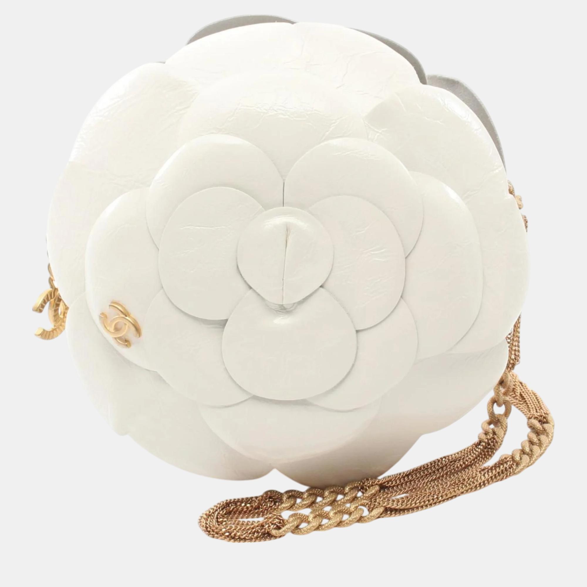 

Chanel White Calfskin (Cowhide) Camellia Shoulder Bag