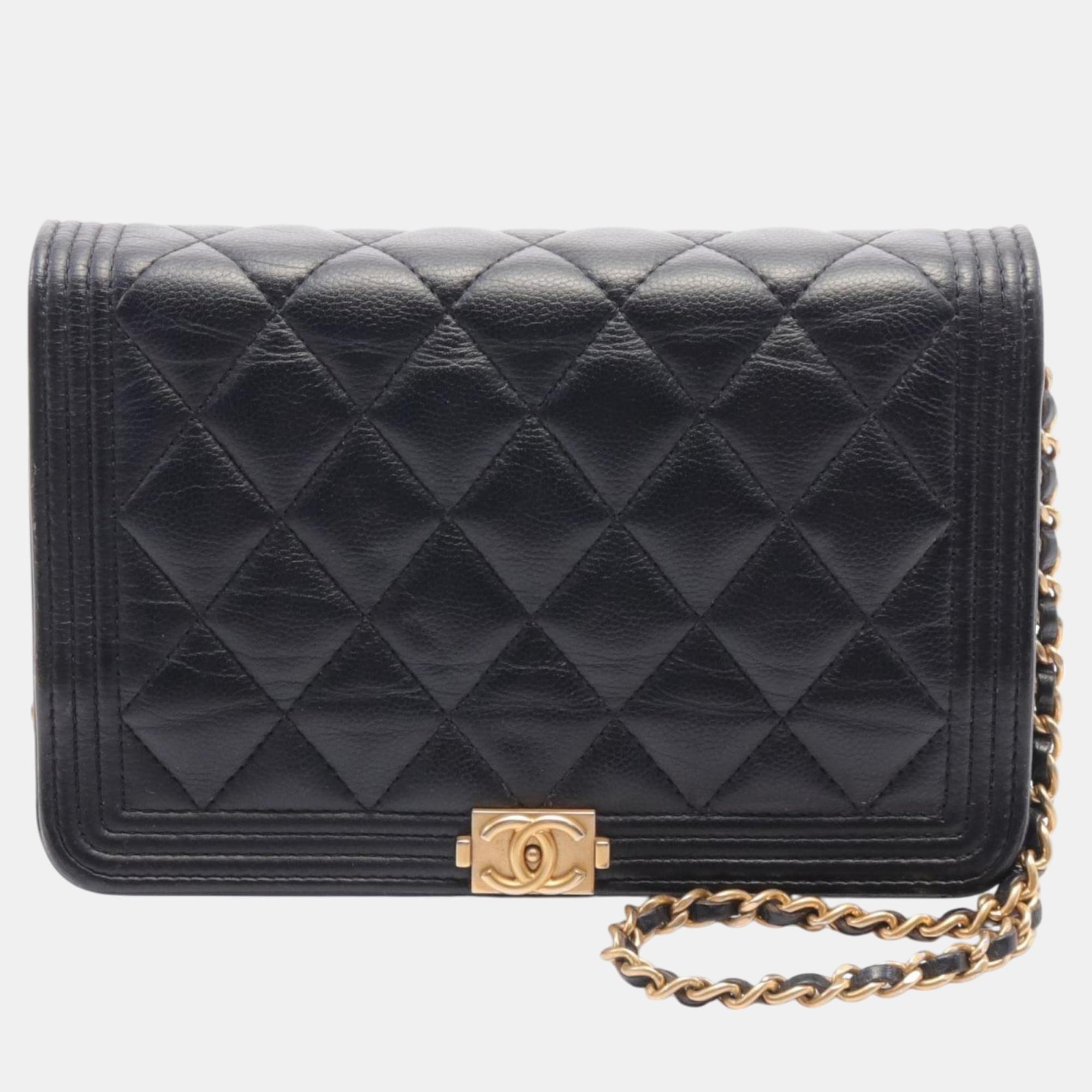 

Chanel Black Leather Grained Calfskin Boy Chanel Matelasse Shoulder Bag