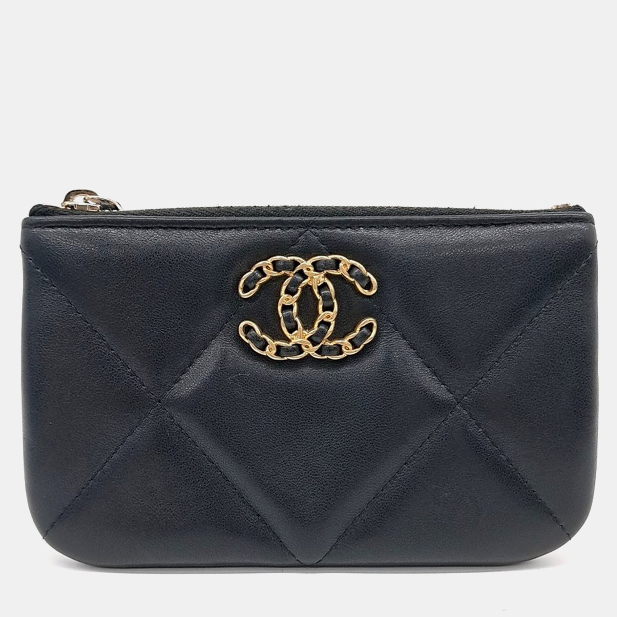 

Chanel Black Leather Chanel 19 Pouch