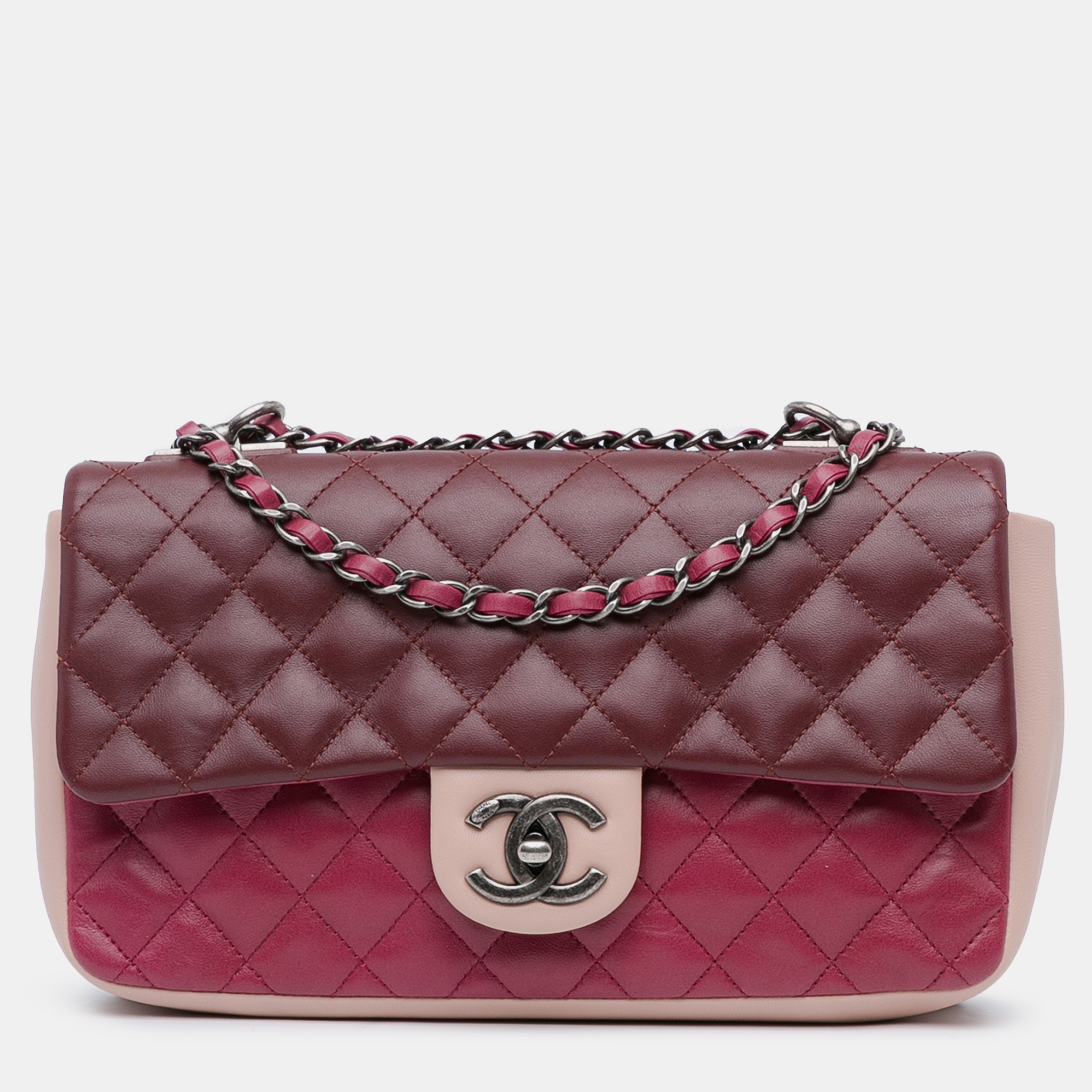 

Chanel Red Lambskin Leather Paris Edinburgh Medium Tricolor Single Flap Bag