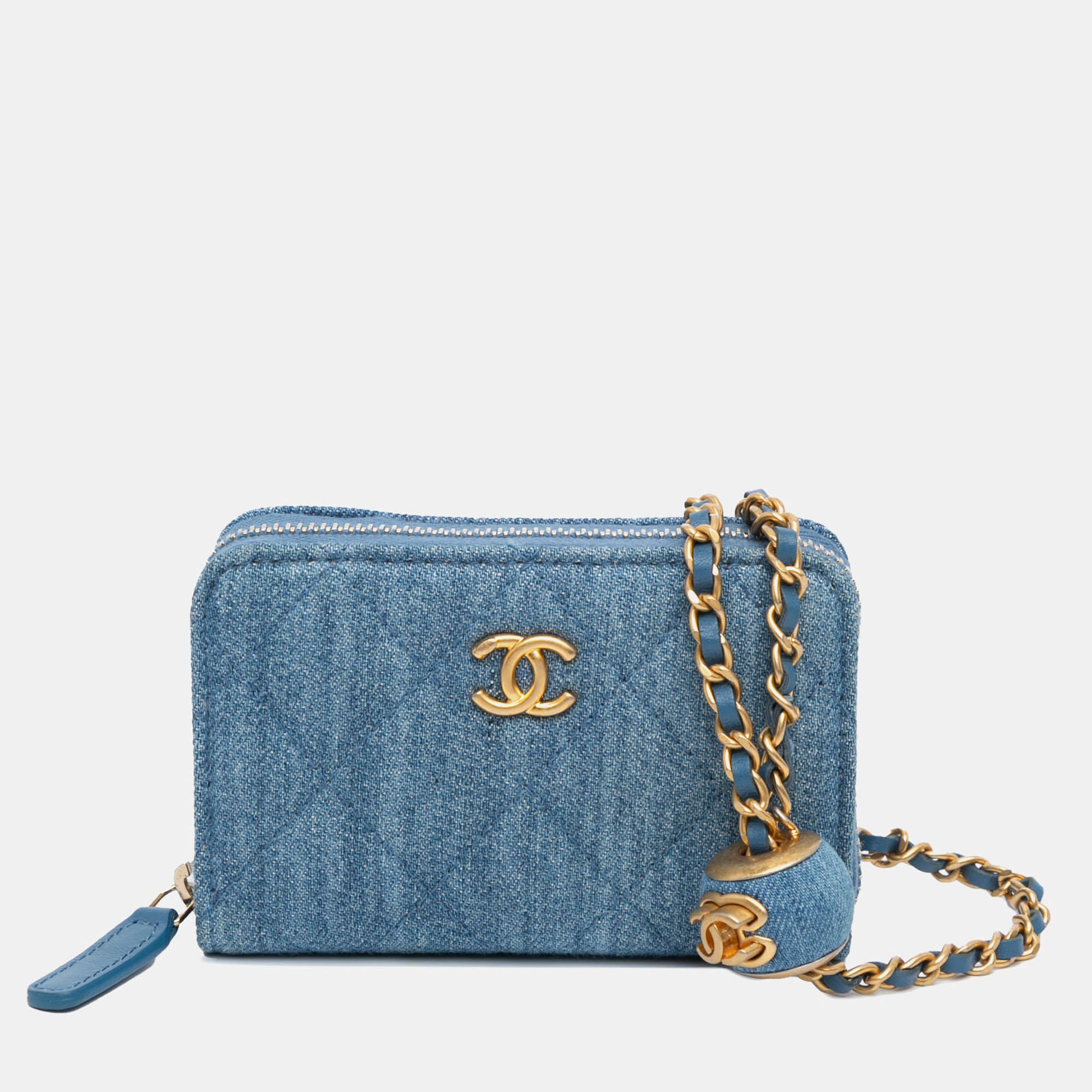 

Chanel Blue Denim Mini Denim Pearl Crush Card Holder On Chain