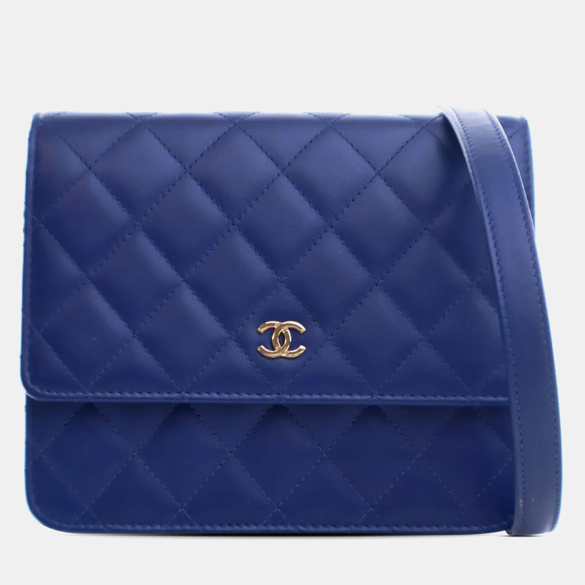 Pre-owned Chanel Blue Lambskin Leather Quilted Lambskin Square Wallet On Chain