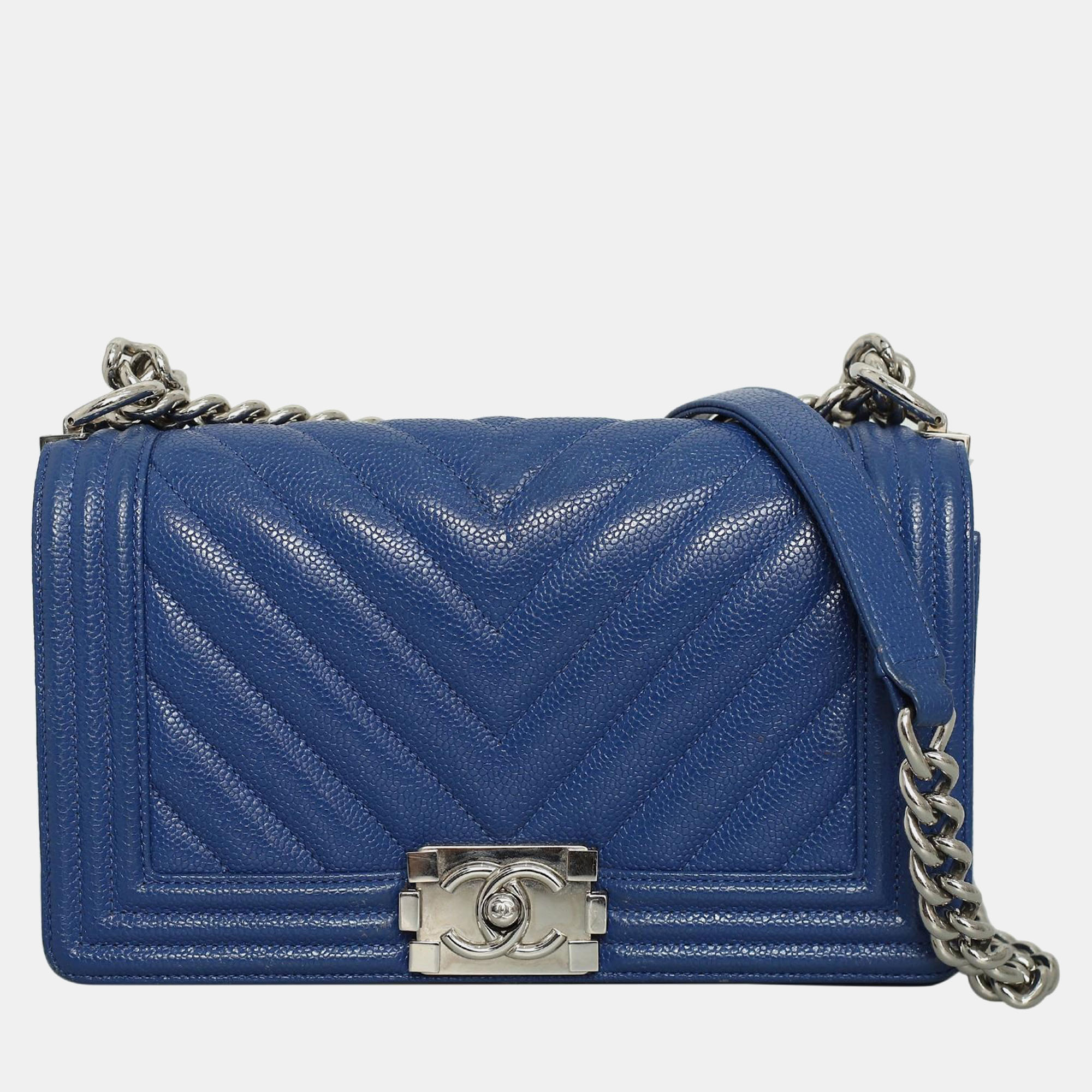 

Chanel Chevron Medium Boy Bag, Blue