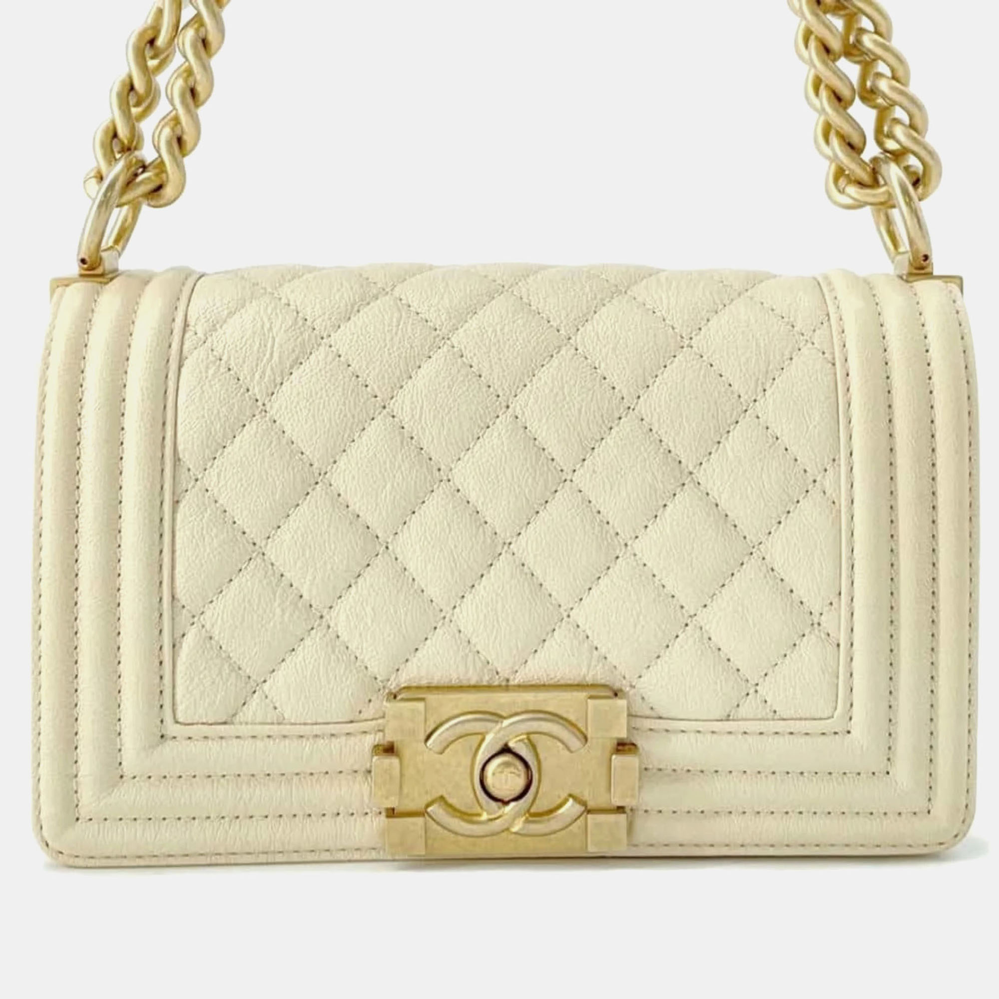 

Chanel Matelasse Coco Mark Boy Small Caviar Skin Boy Chanel Chain Shoulder Bag, White