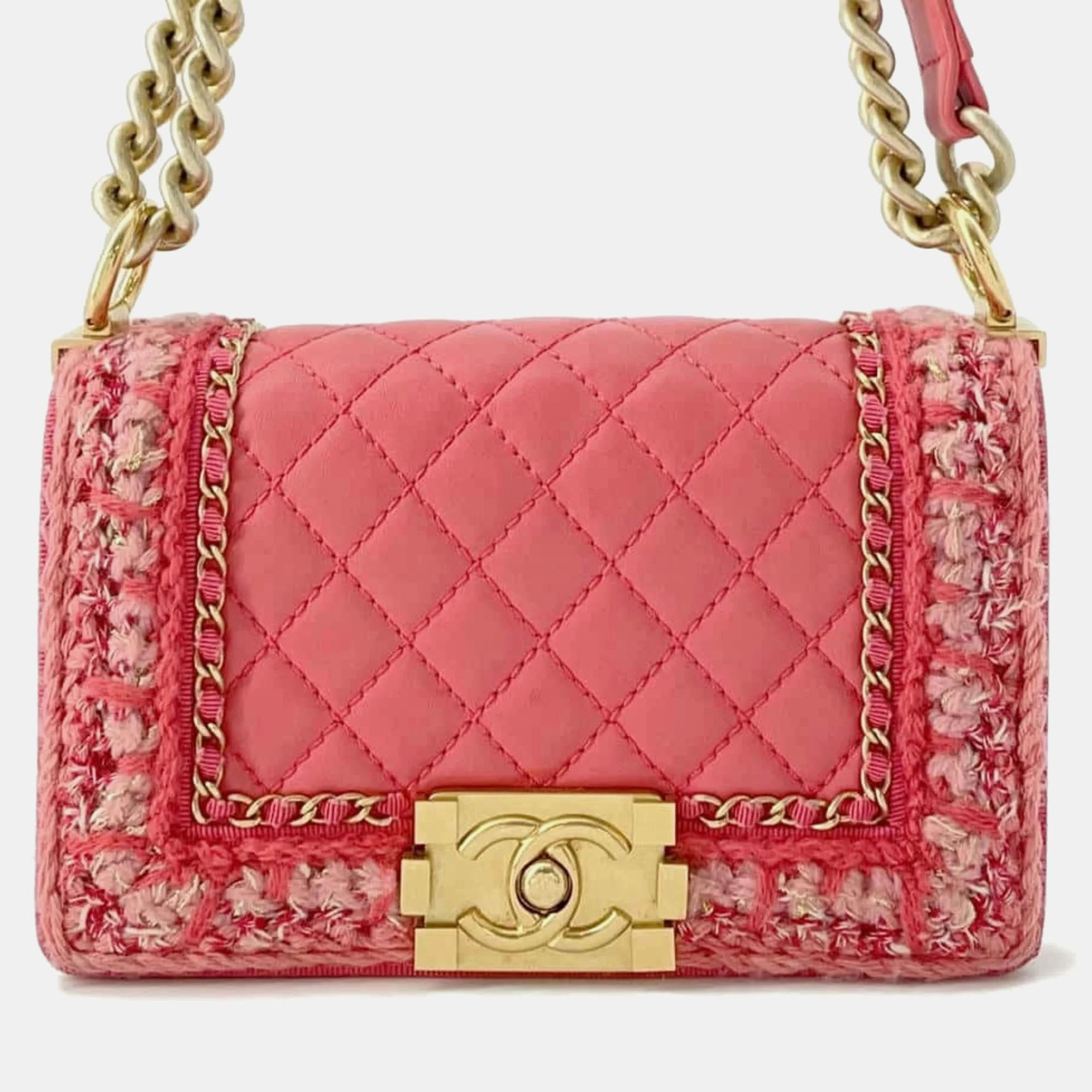 

Chanel Lambskin Tweed Boy Matelasse Chain Shoulder Bag, Pink