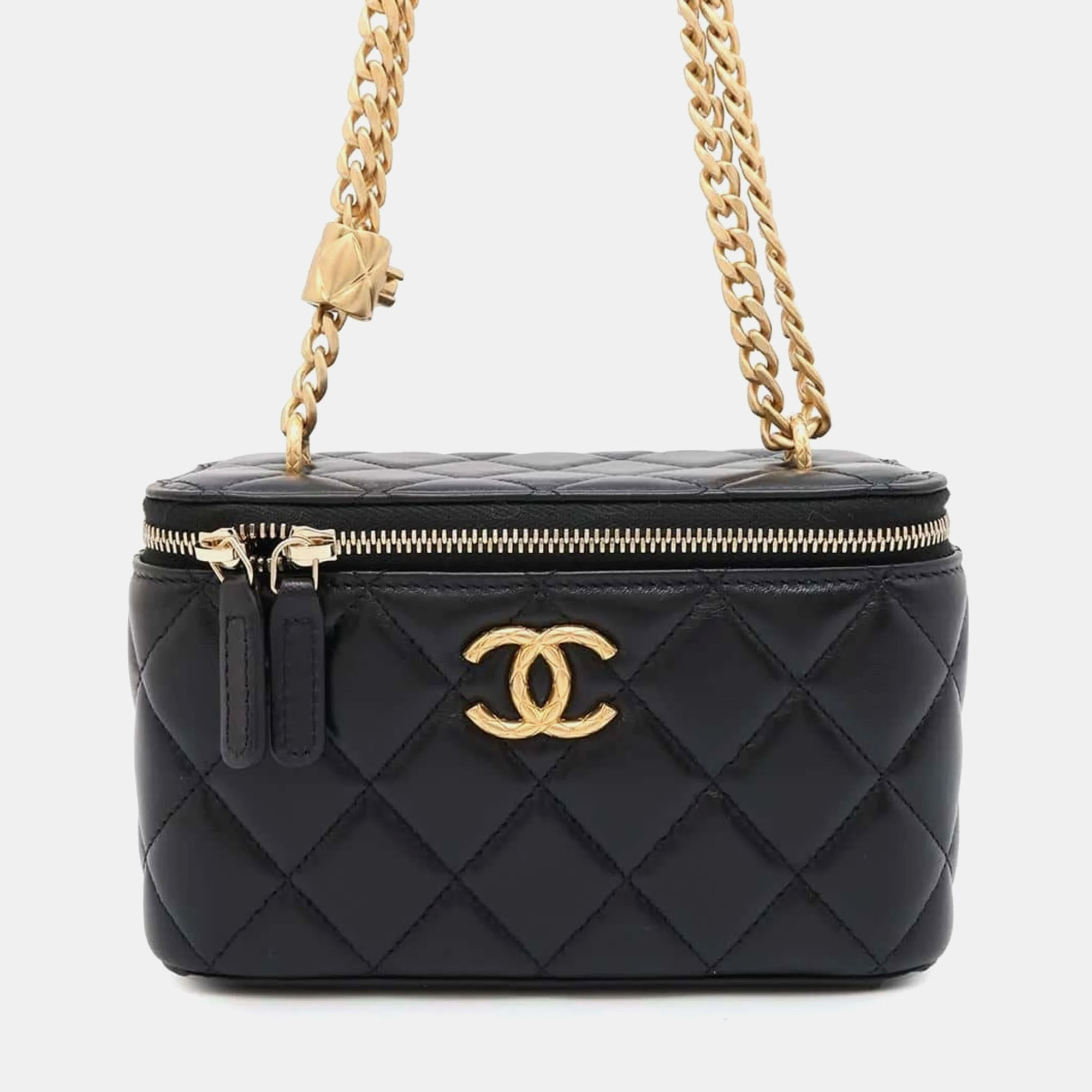 

Chanel Lambskin Black Vanity Coco Mark Matelasse Chain Shoulder Bag