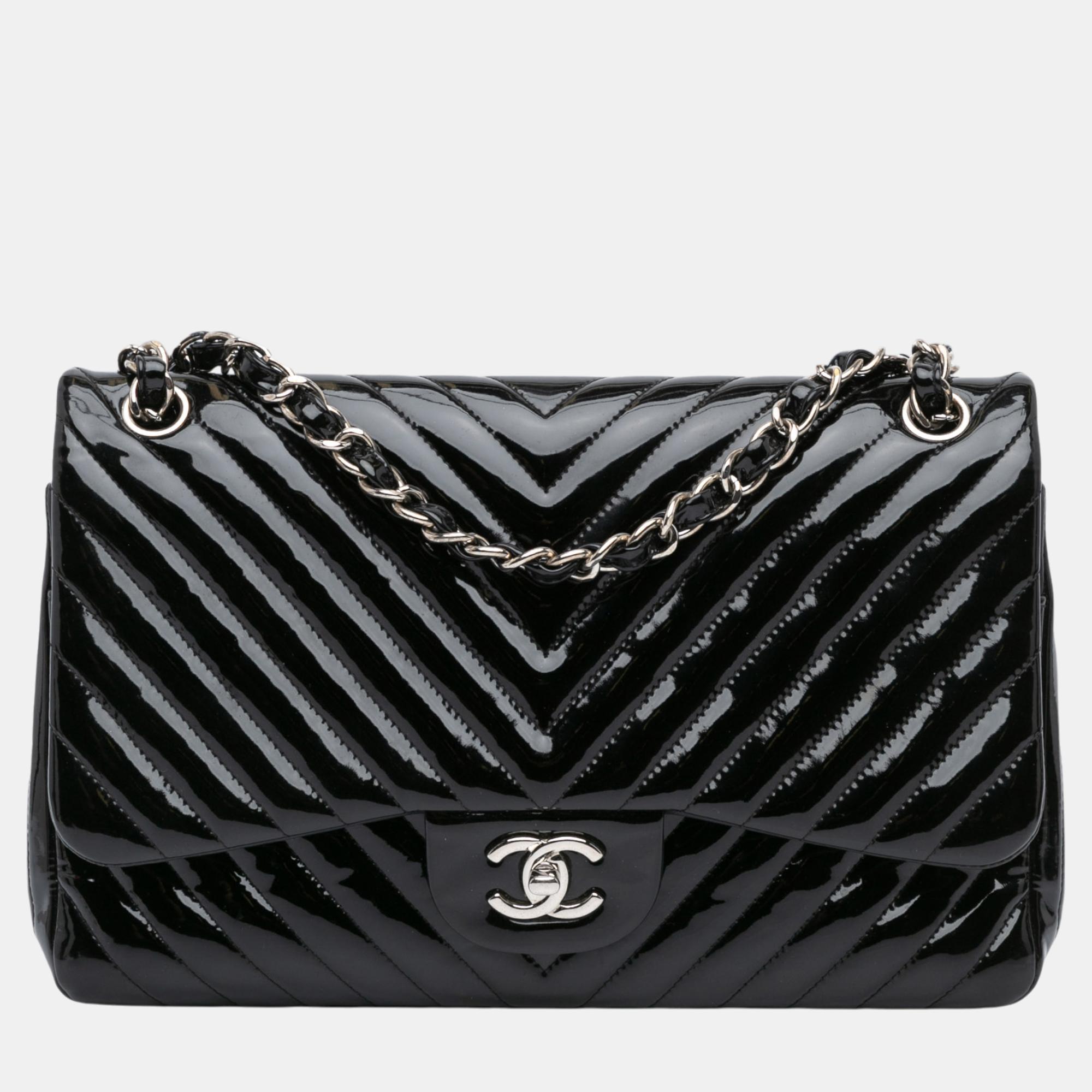 

Chanel Black Jumbo Classic Chevron Patent Double Flap