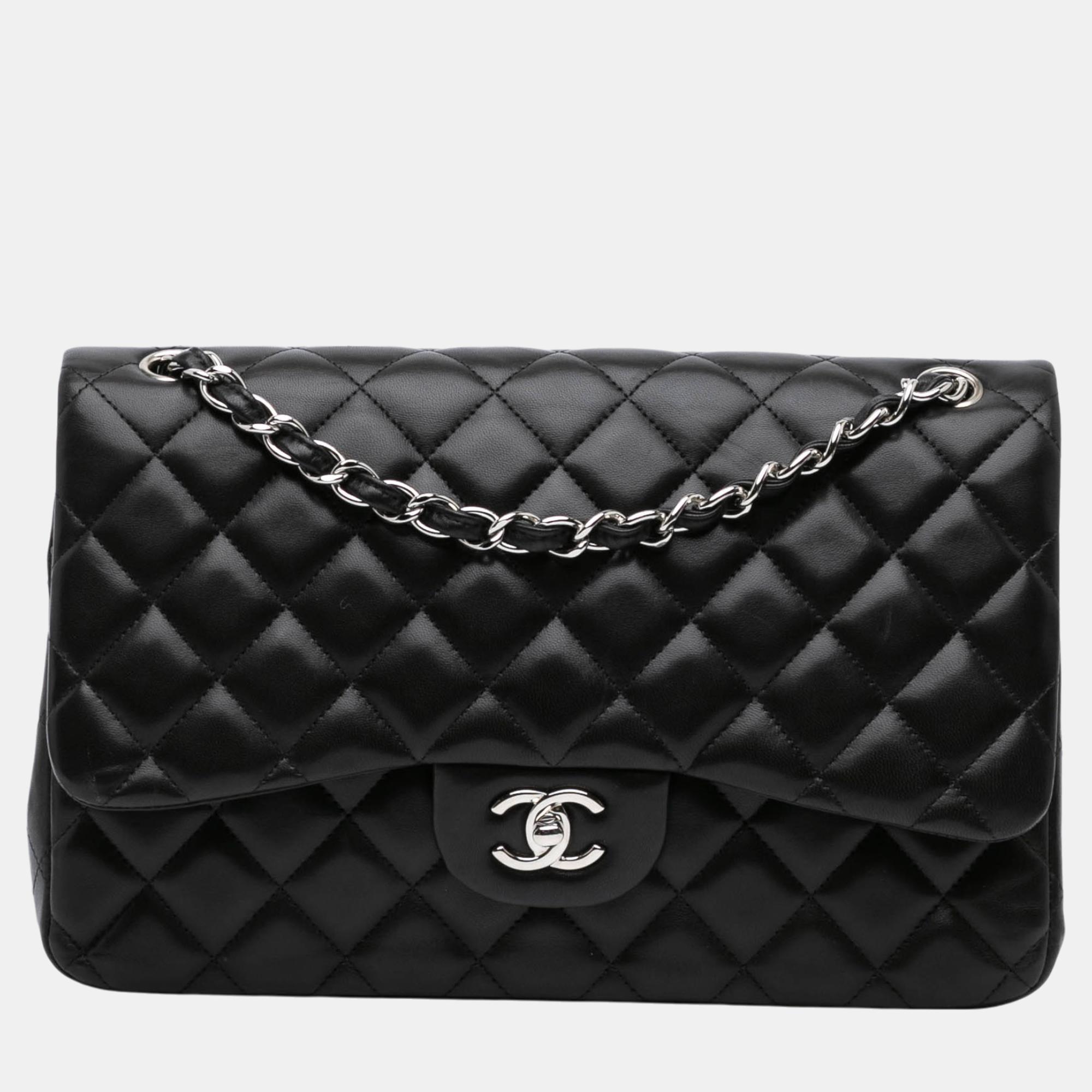 

Chanel Black Jumbo Classic Lambskin Double Flap