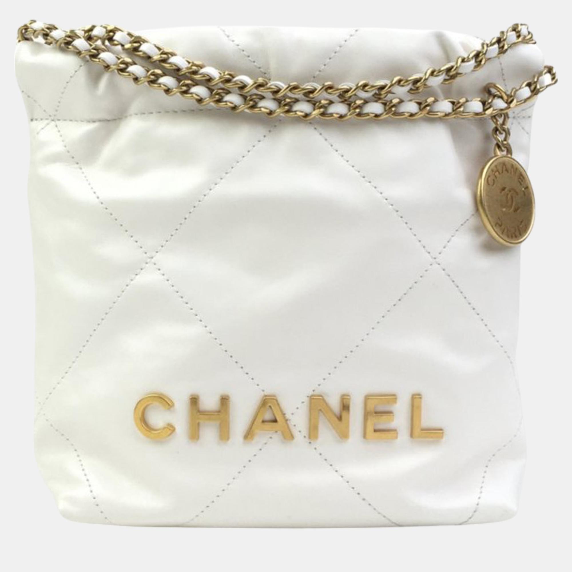 

Chanel White Mini Shiny Calfskin 22 Hobo