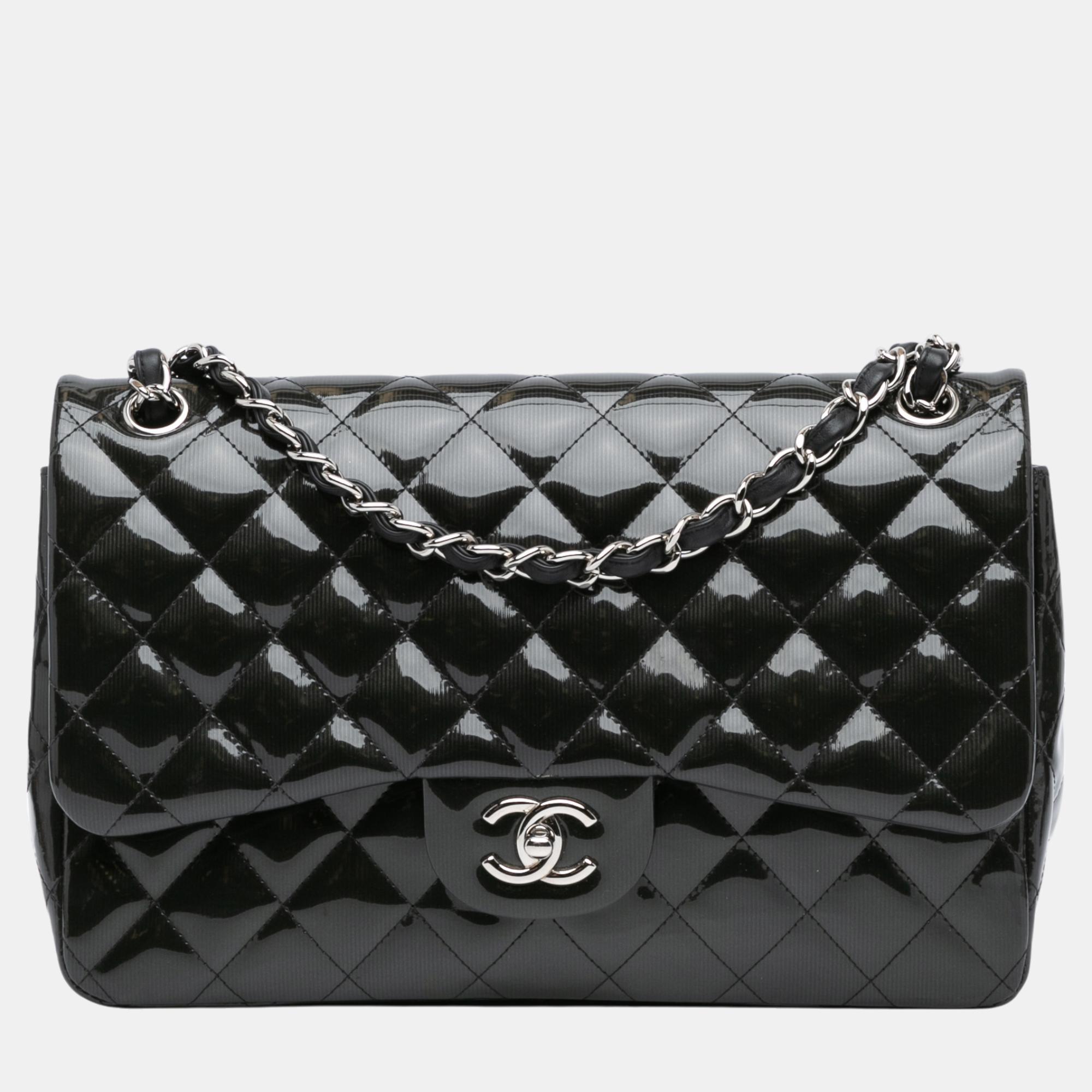 

Chanel Black Jumbo Classic Patent Double Flap