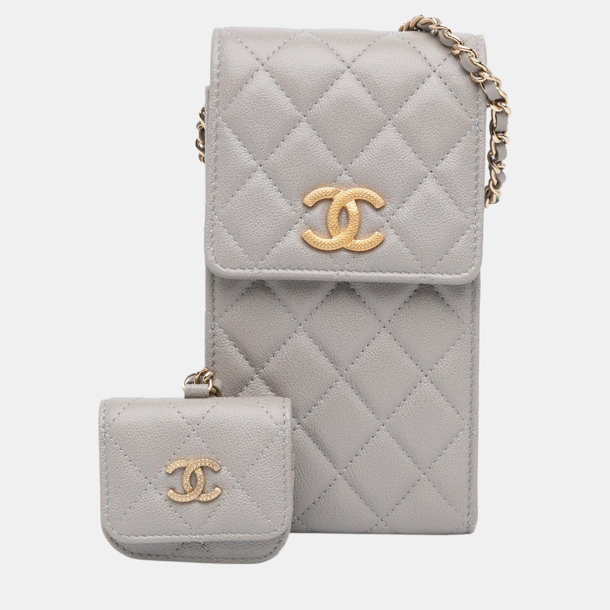 

Chanel Grey Quilted Caviar Phone and Airpods Pro Case with Chain