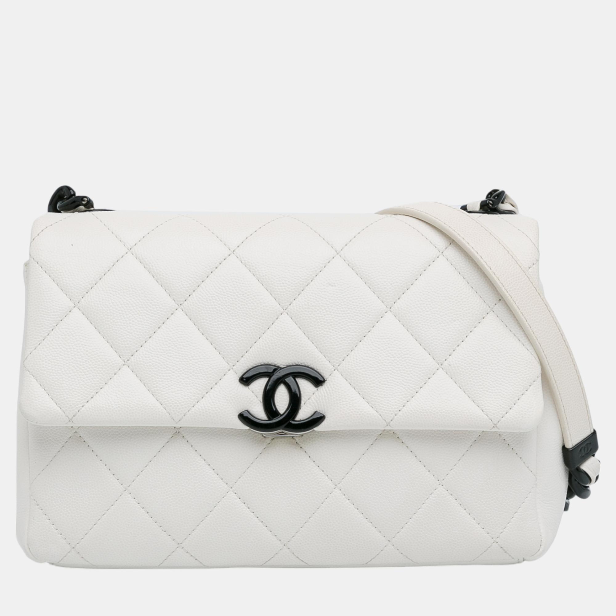 

Chanel White Medium Quilted Caviar My Everything Flap