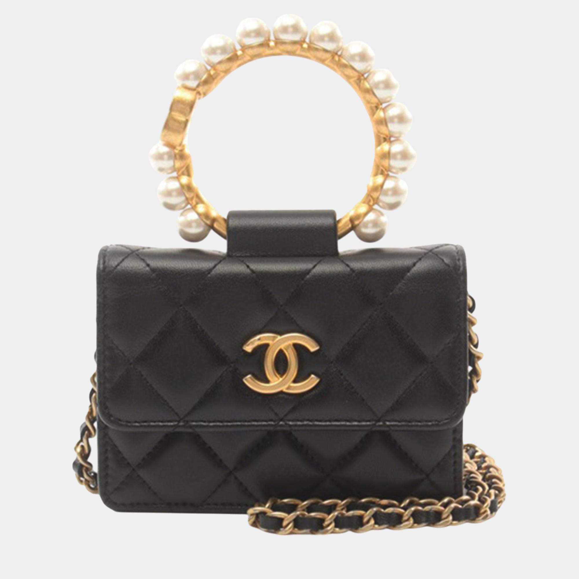 

Chanel Black Quilted Lambskin Pearl Crown Clutch On Chain