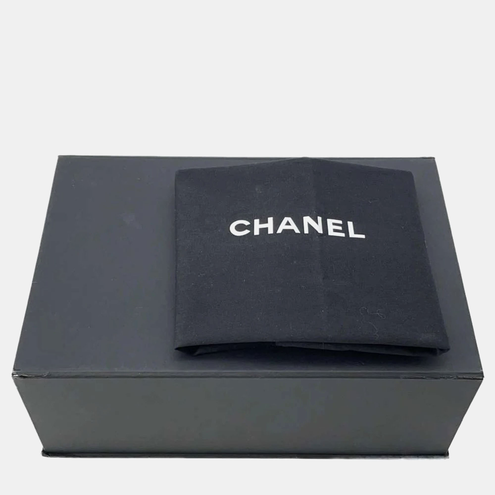 Chanel Black Lambskin Matelasse Side Chain Shoulder Bag 